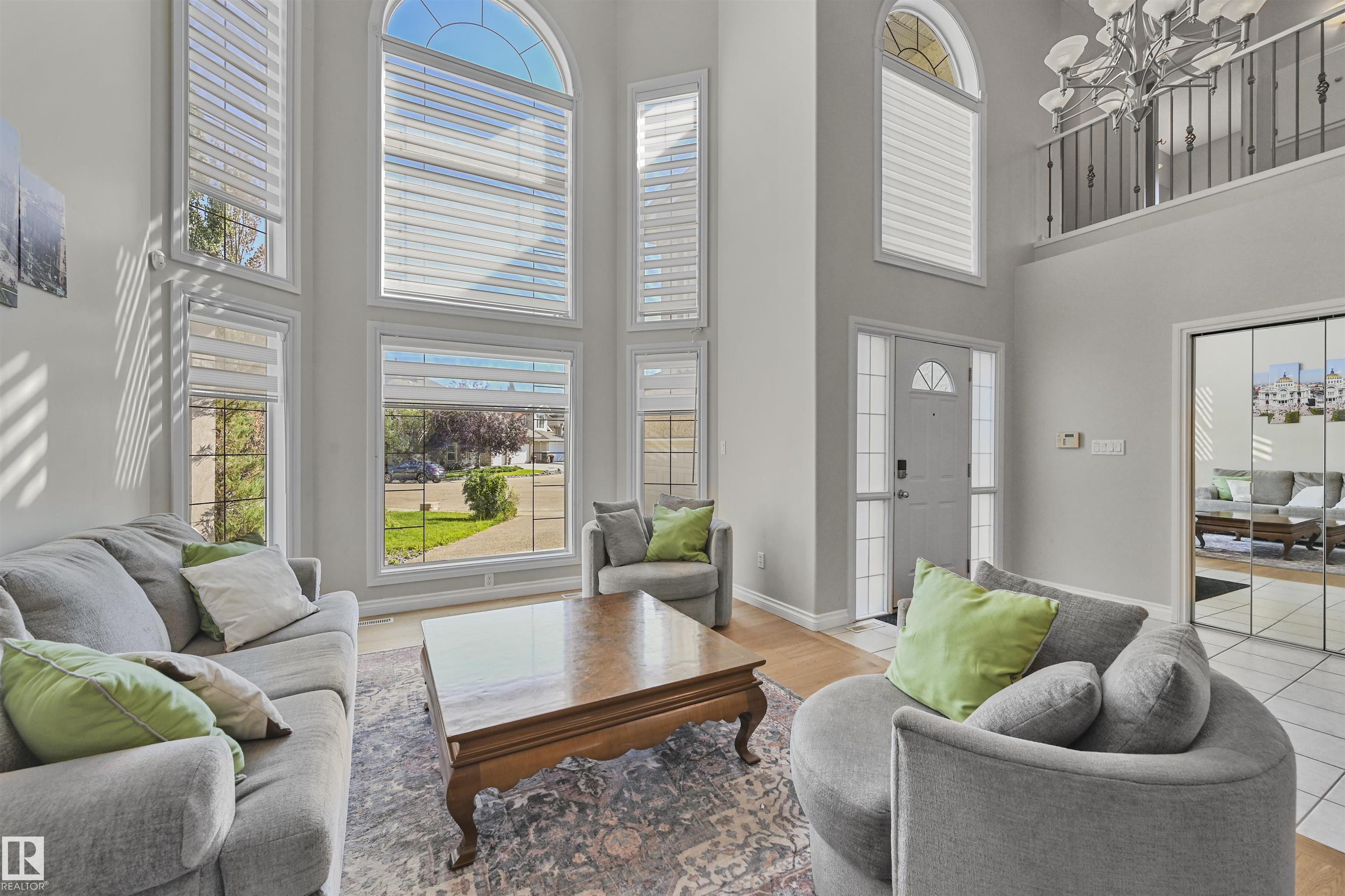 Photo 3 at 1516 Thorogood Close NW, Terwillegar Towne, Edmonton