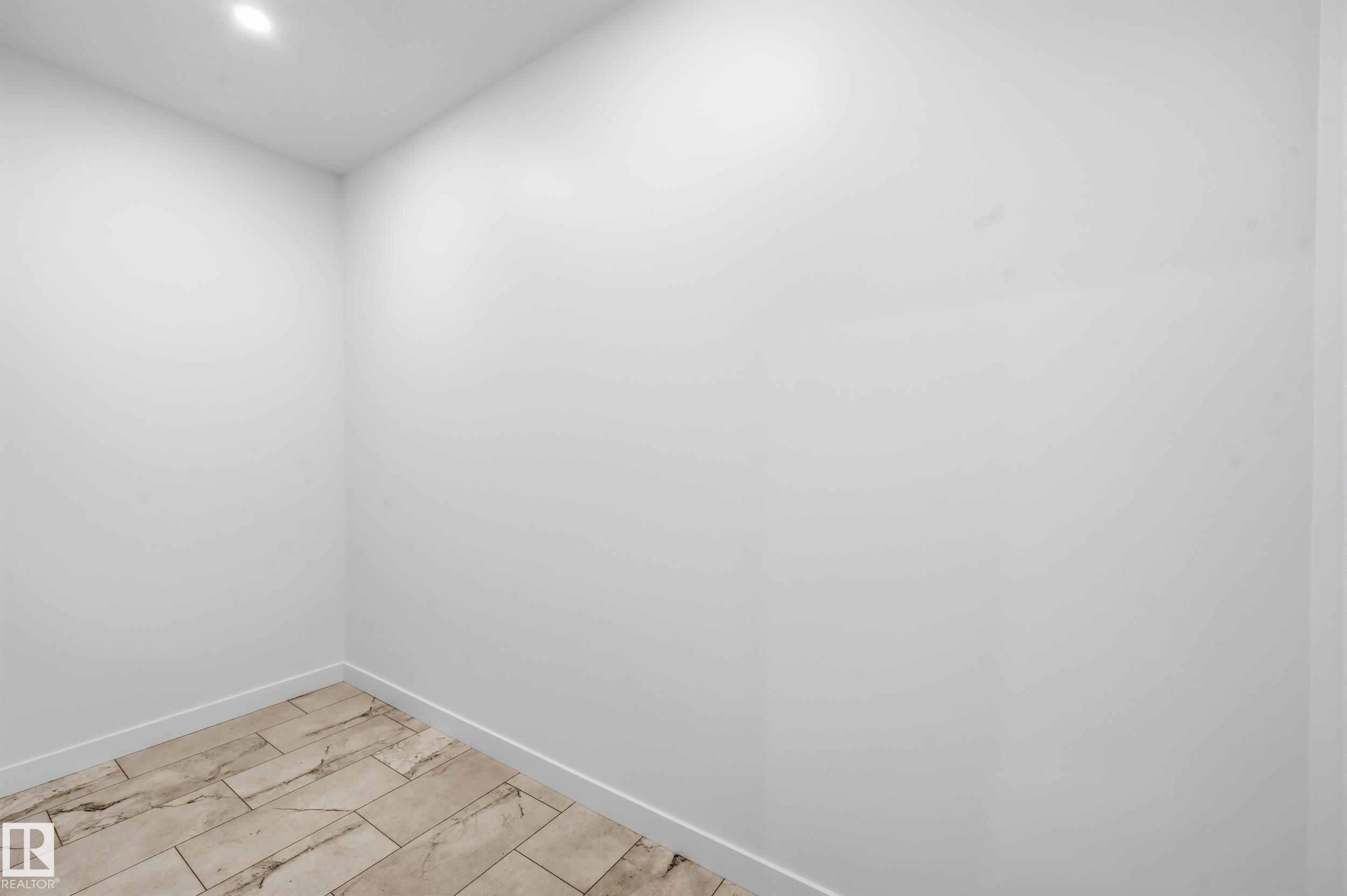 Photo 35 at 11121 51 Street NW, Highlands, Edmonton