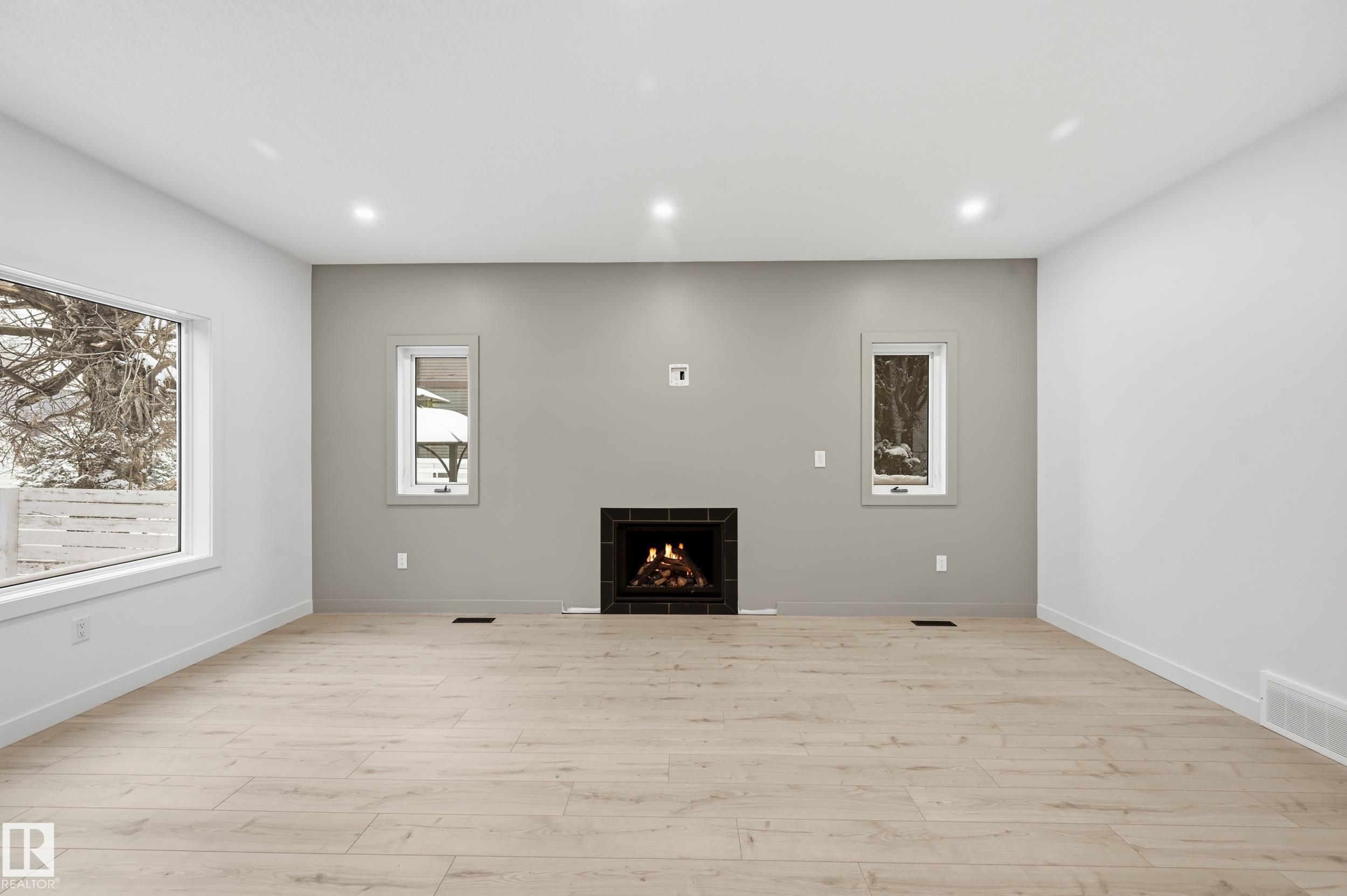 Photo 9 at 11121 51 Street NW, Highlands, Edmonton