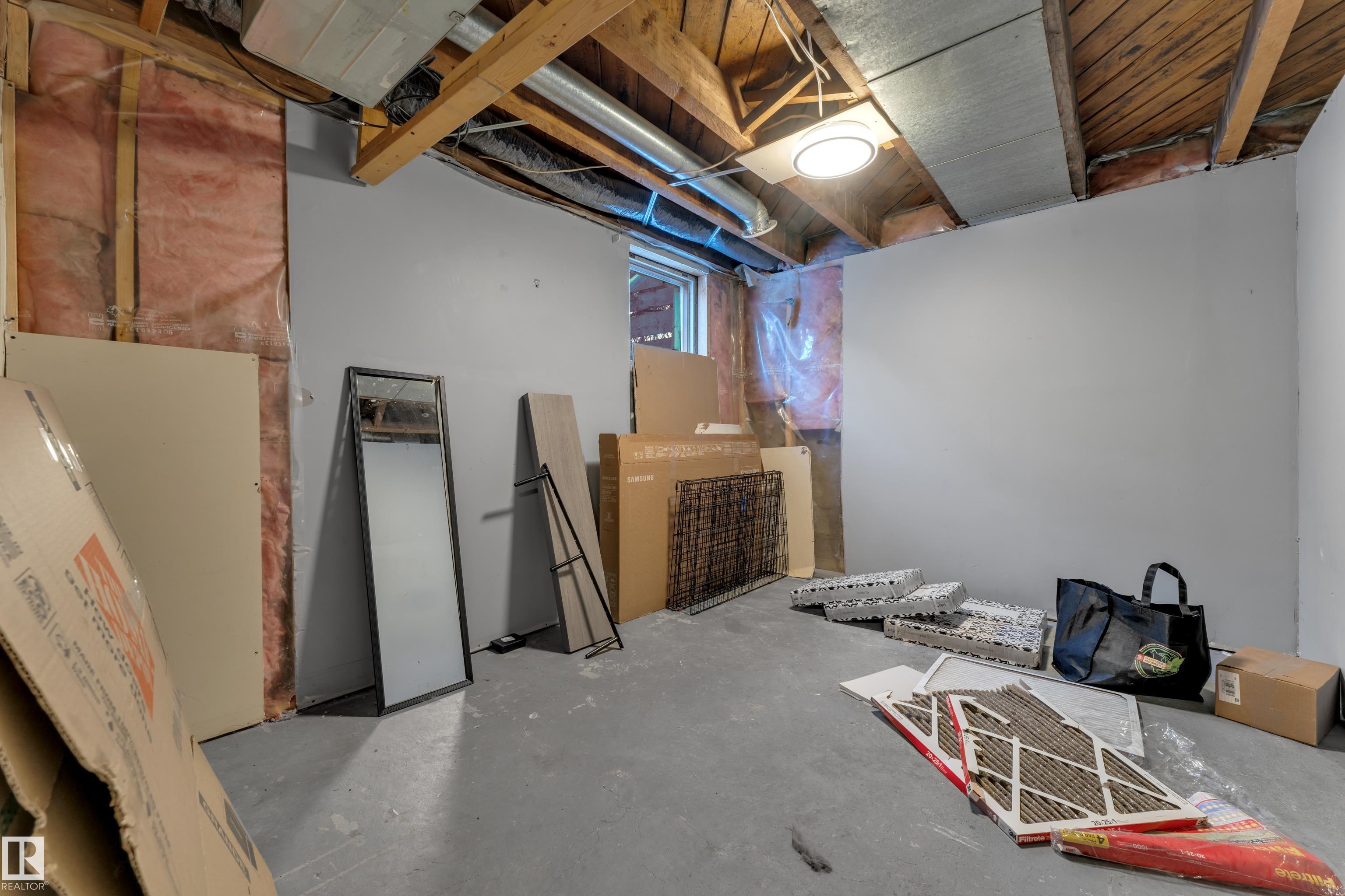 Photo 26 at 12410 79 Street NW, Elmwood Park, Edmonton