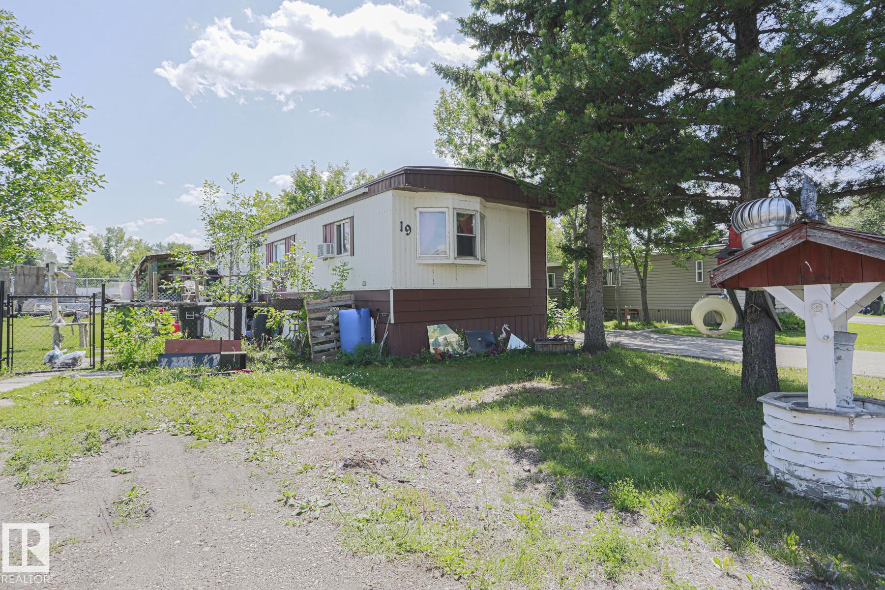 Picture for 19 Ridgeway DR NW NW