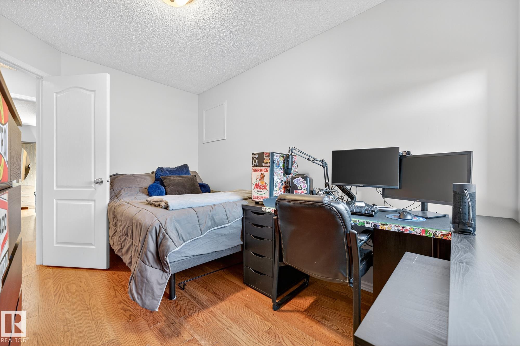 Photo 26 at 8304 170 Avenue NW, Klarvatten, Edmonton