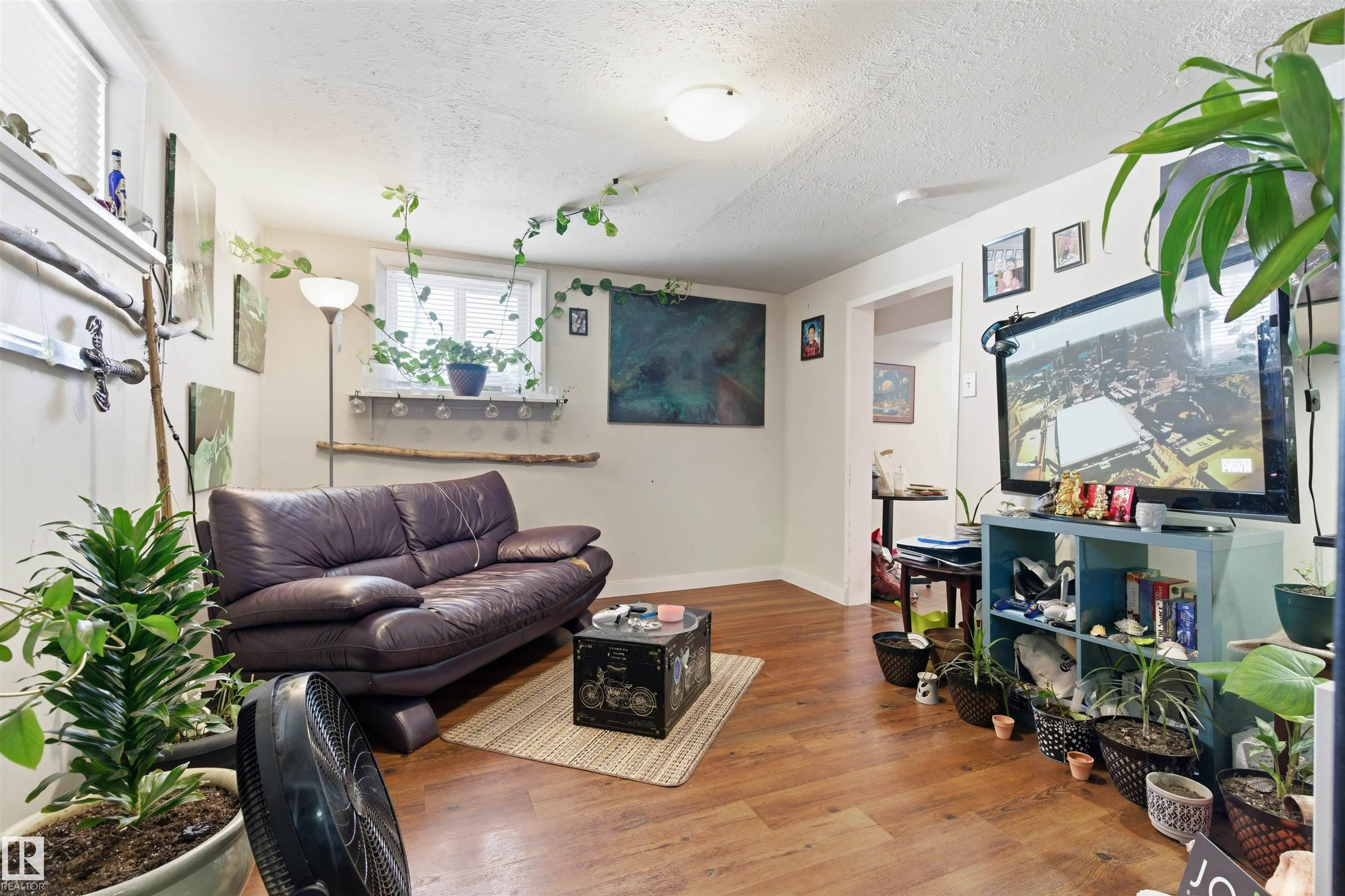 Photo 15 at 12758 117 Street NW, Calder, Edmonton