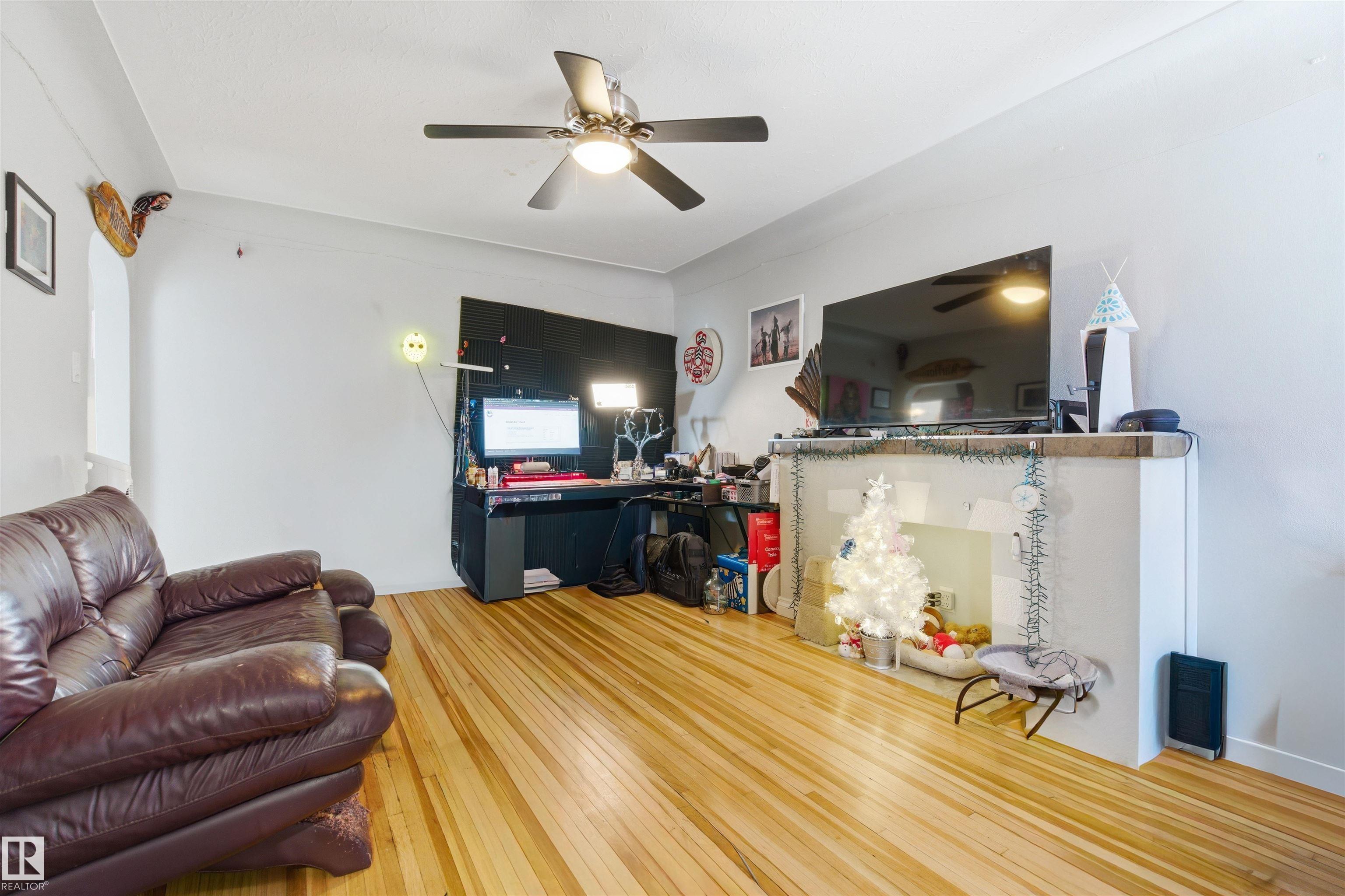 12758 117 Street NW, Calder, Edmonton