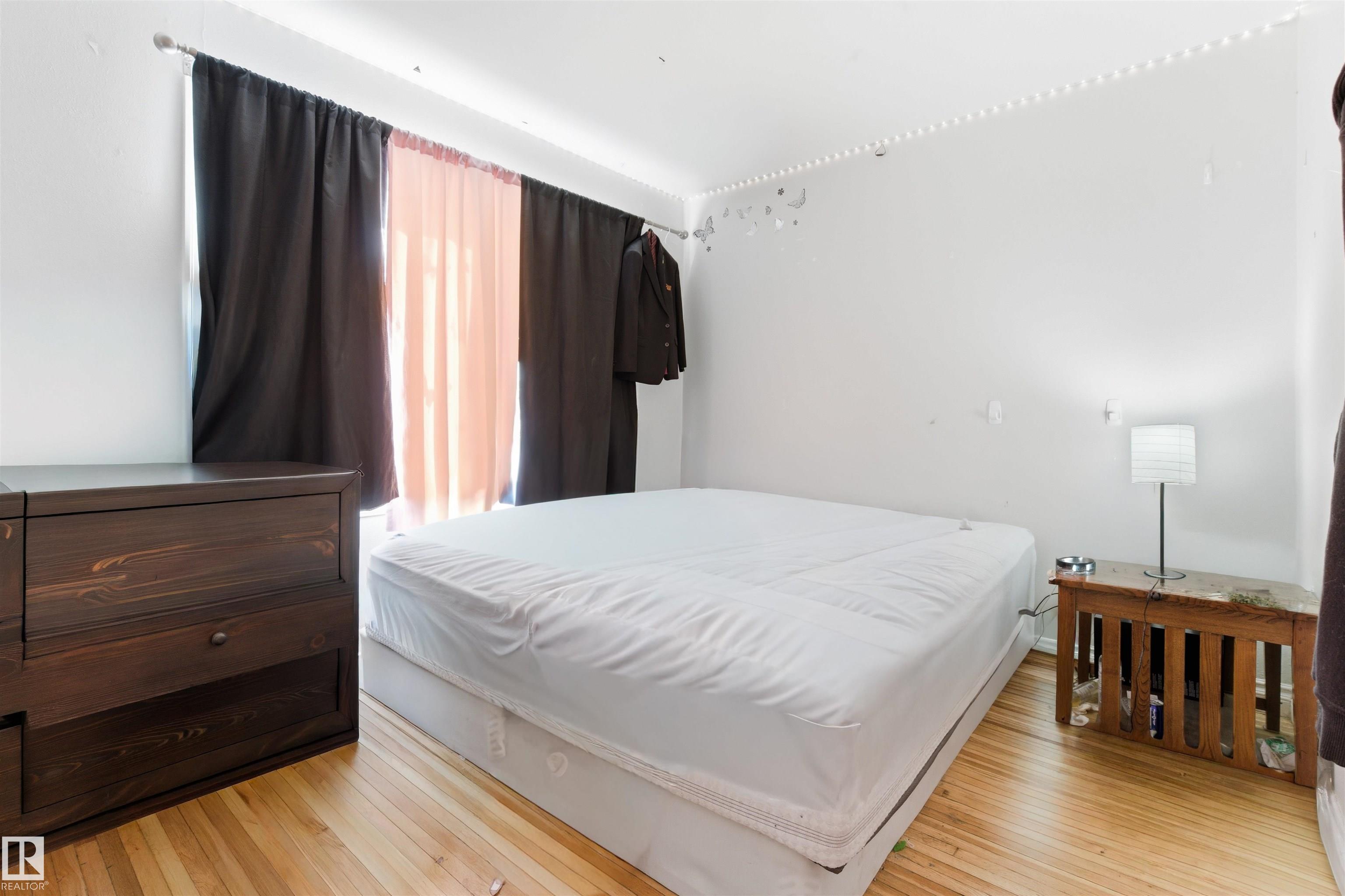 Photo 8 at 12758 117 Street NW, Calder, Edmonton