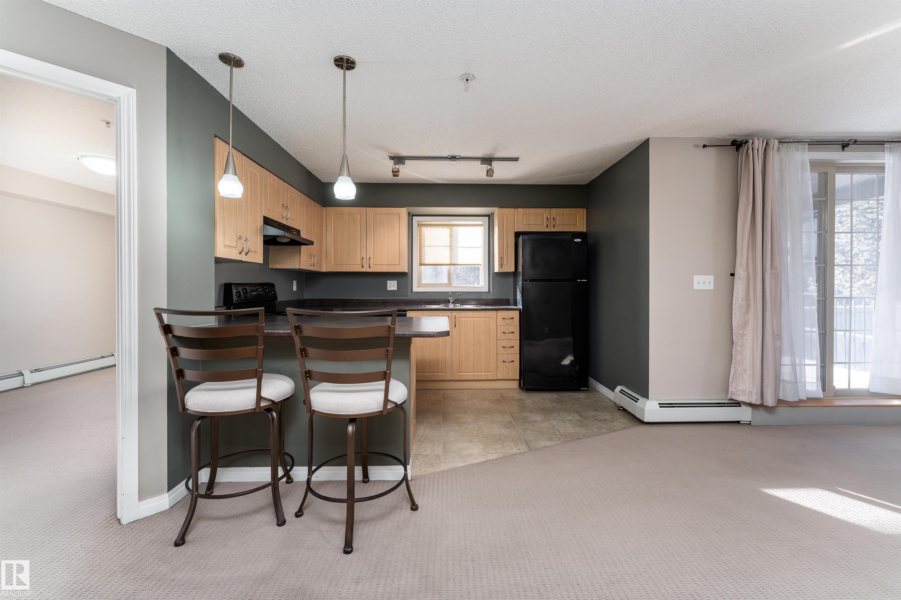 202 - 11449 Ellerslie Road SW, Rutherford, Edmonton