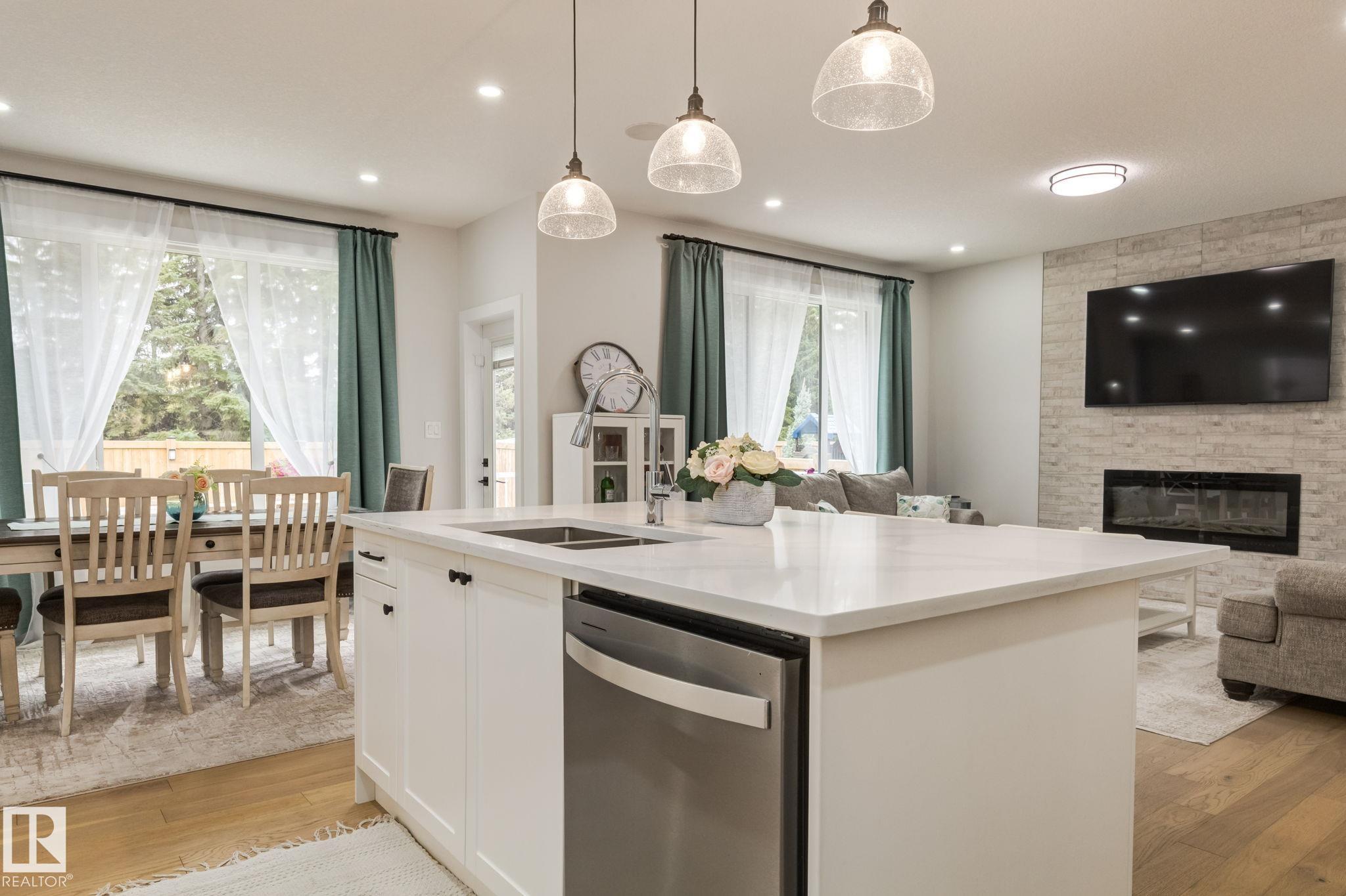 Photo 6 at 16311 34 Avenue SW, Glenridding Ravine, Edmonton