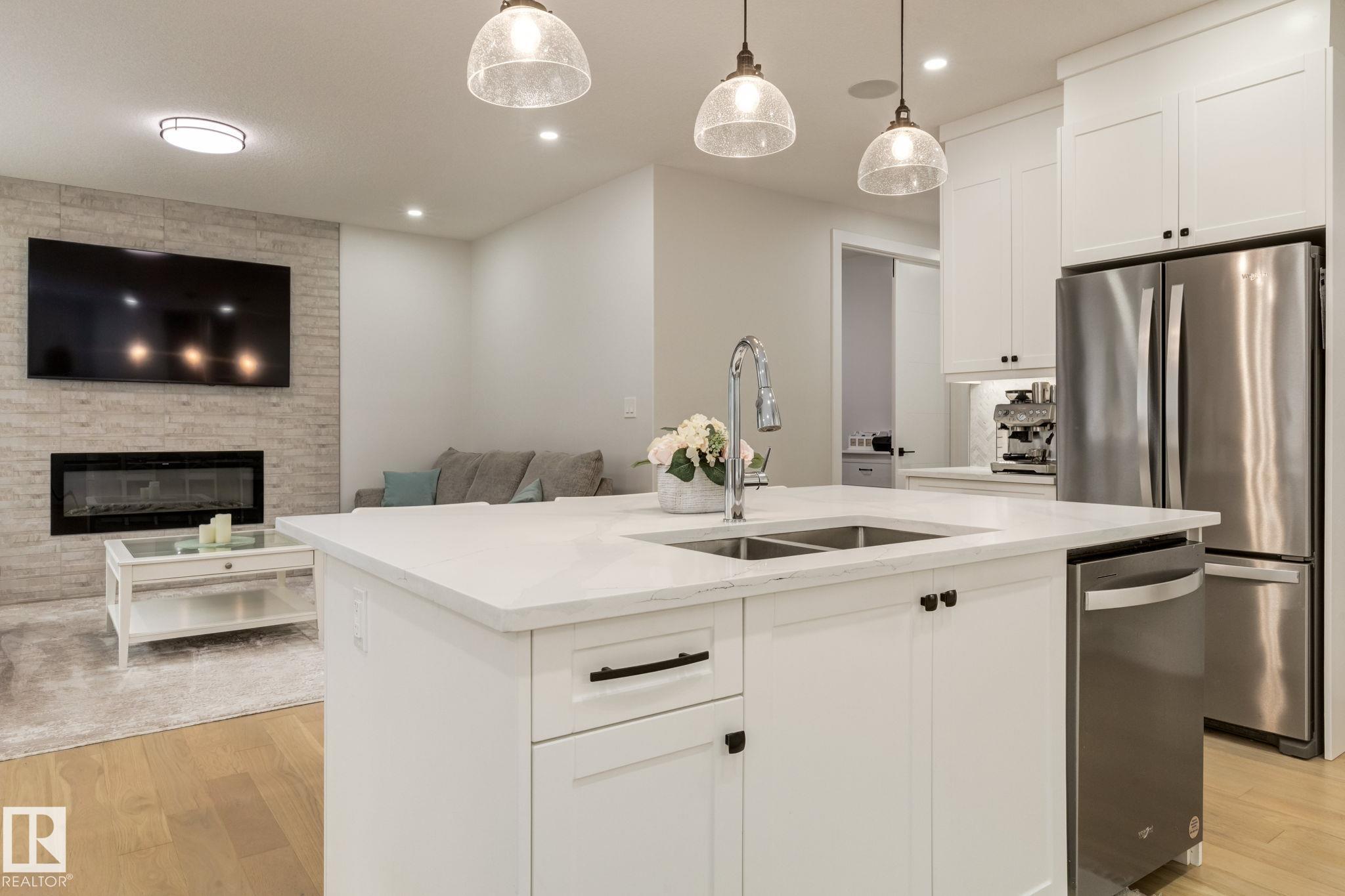 Photo 8 at 16311 34 Avenue SW, Glenridding Ravine, Edmonton