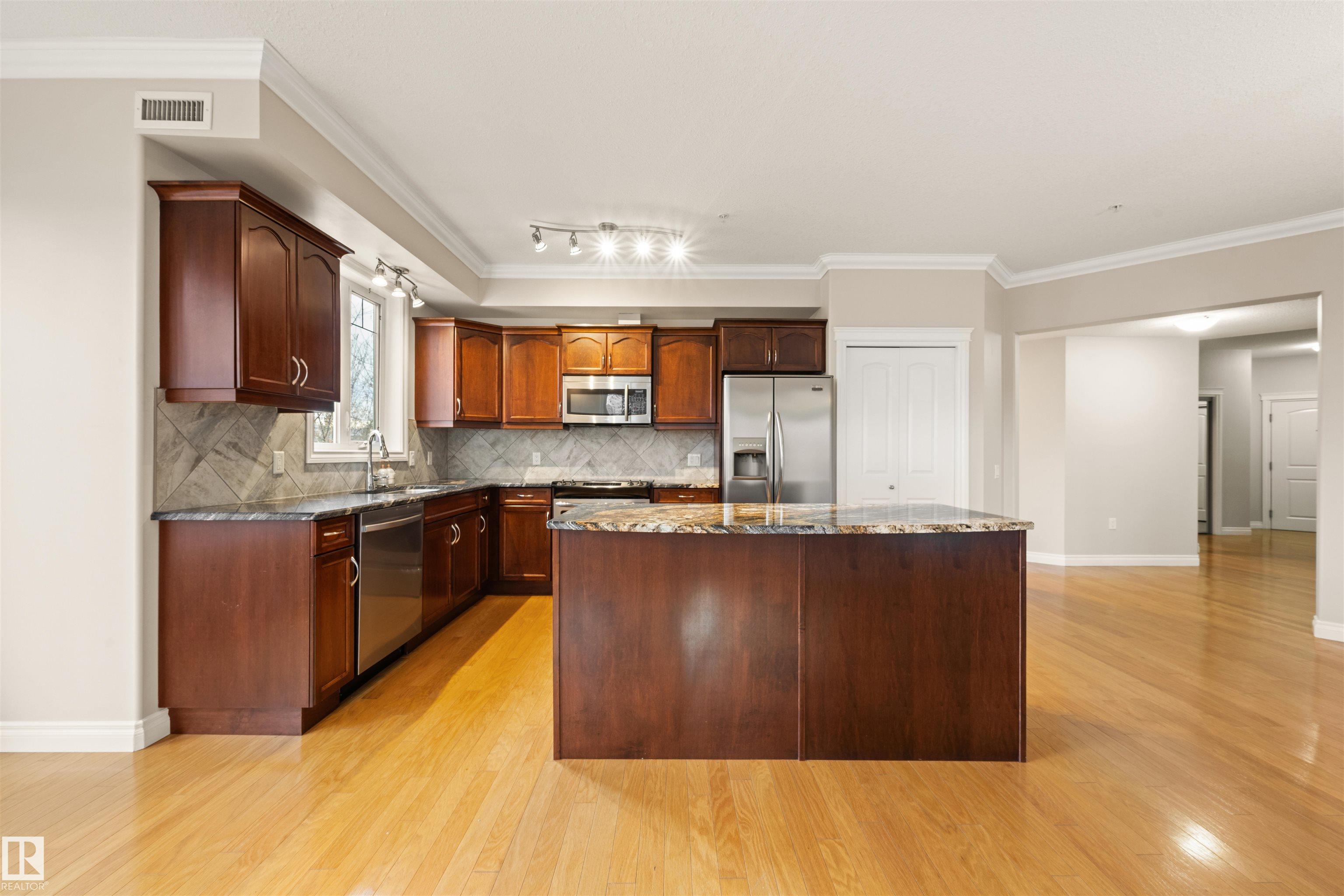 Photo 11 at 218 - 12408 15 Avenue SW, Rutherford, Edmonton