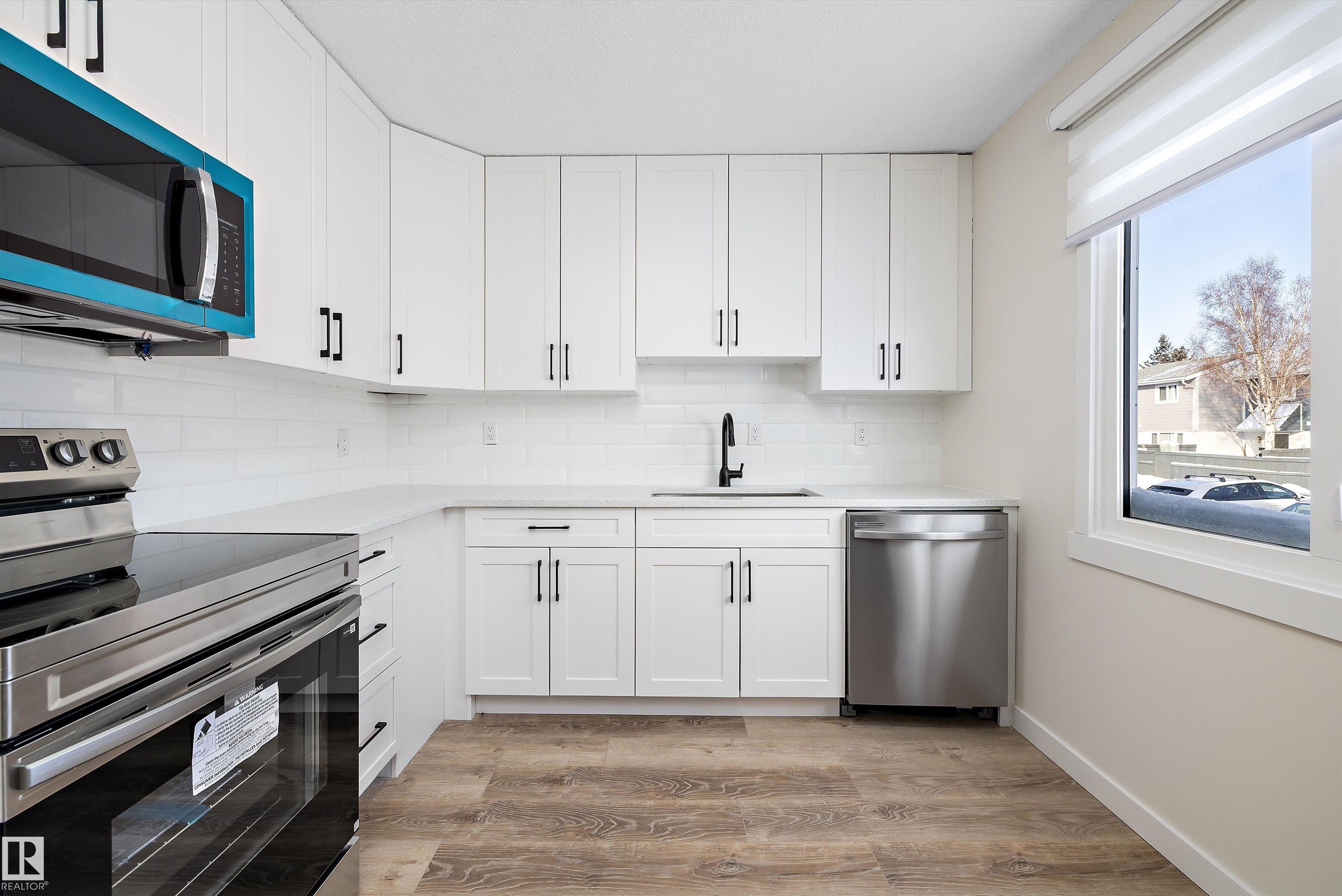 Photo 11 at 130 Callingwood two NW, Callingwood North, Edmonton