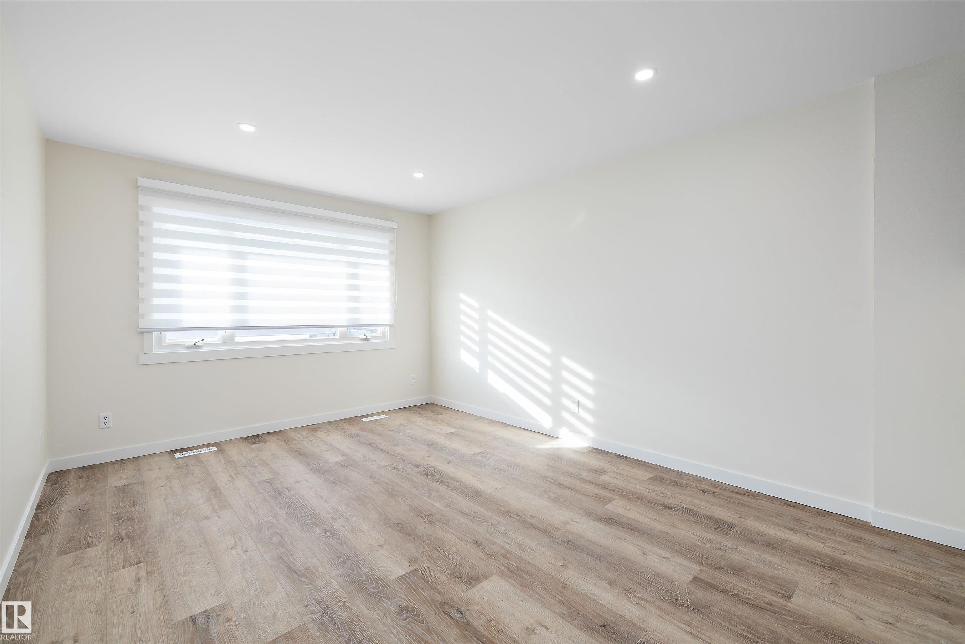 Photo 5 at 130 Callingwood two NW, Callingwood North, Edmonton