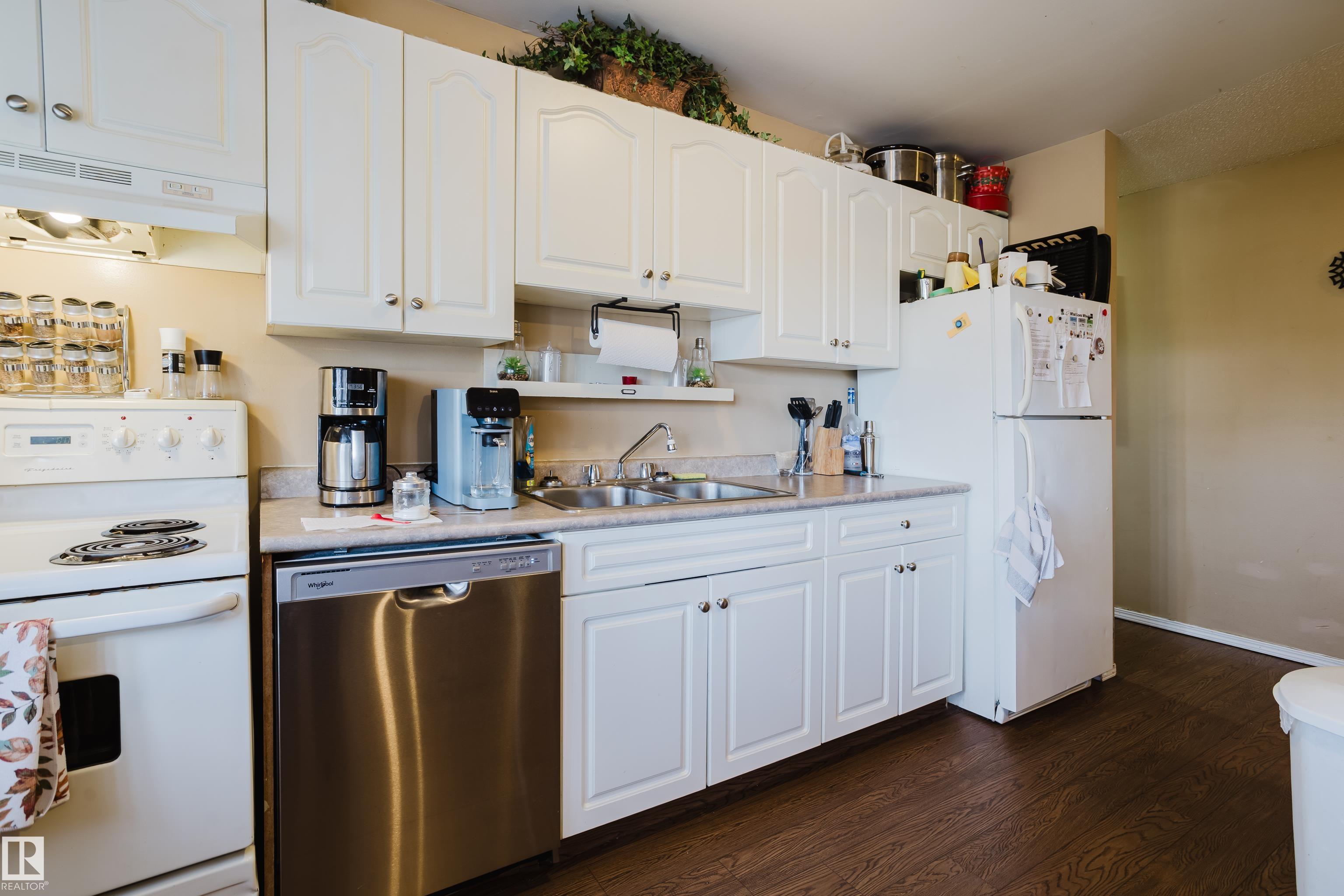 402A - 2908 116a Avenue NW, Rundle Heights, Edmonton