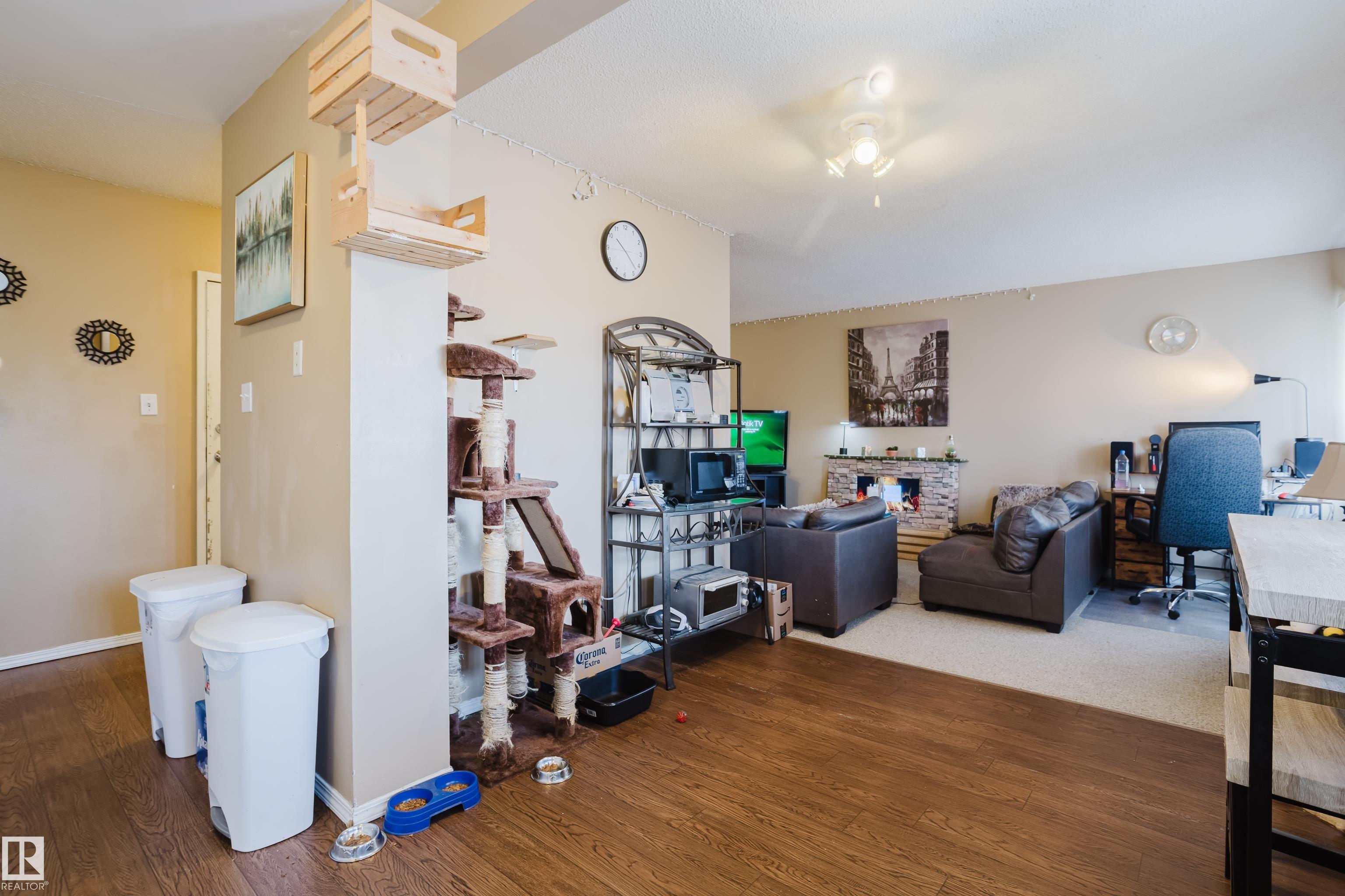 Photo 7 at 402A - 2908 116a Avenue NW, Rundle Heights, Edmonton