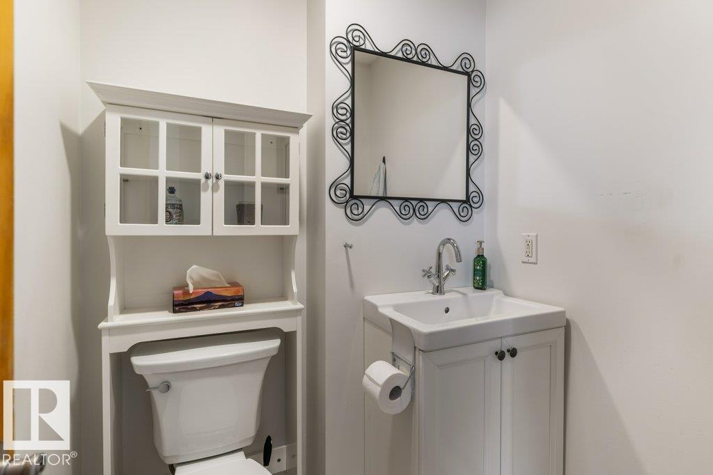 Photo 14 at 9521 185 Street NW, La Perle, Edmonton