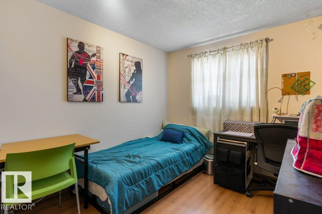 Photo 15 at 9521 185 Street NW, La Perle, Edmonton