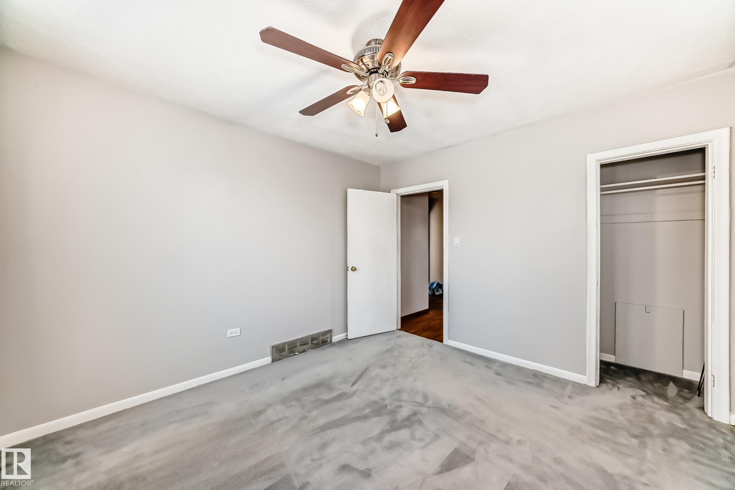 Photo 17 at 9716 162 Street NW, Glenwood, Edmonton