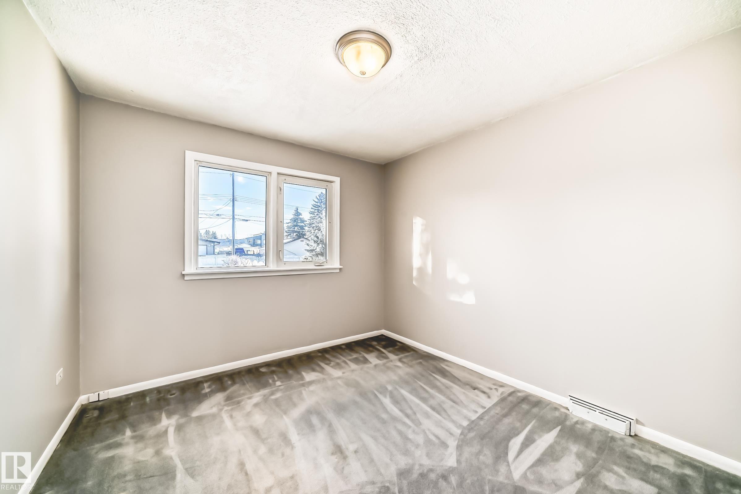 Photo 19 at 9716 162 Street NW, Glenwood, Edmonton