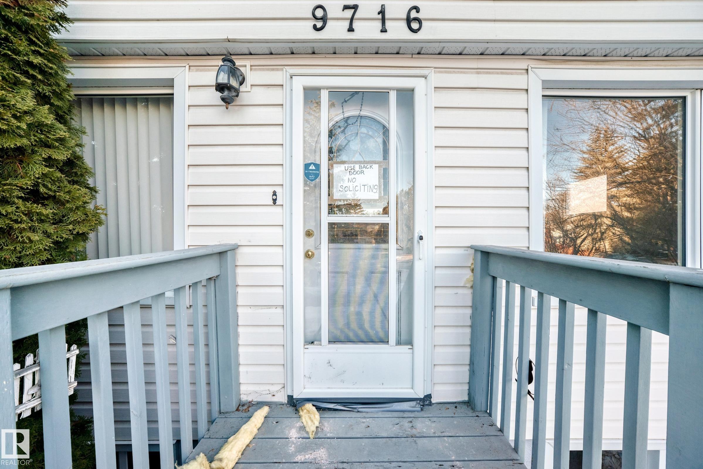 Photo 3 at 9716 162 Street NW, Glenwood, Edmonton