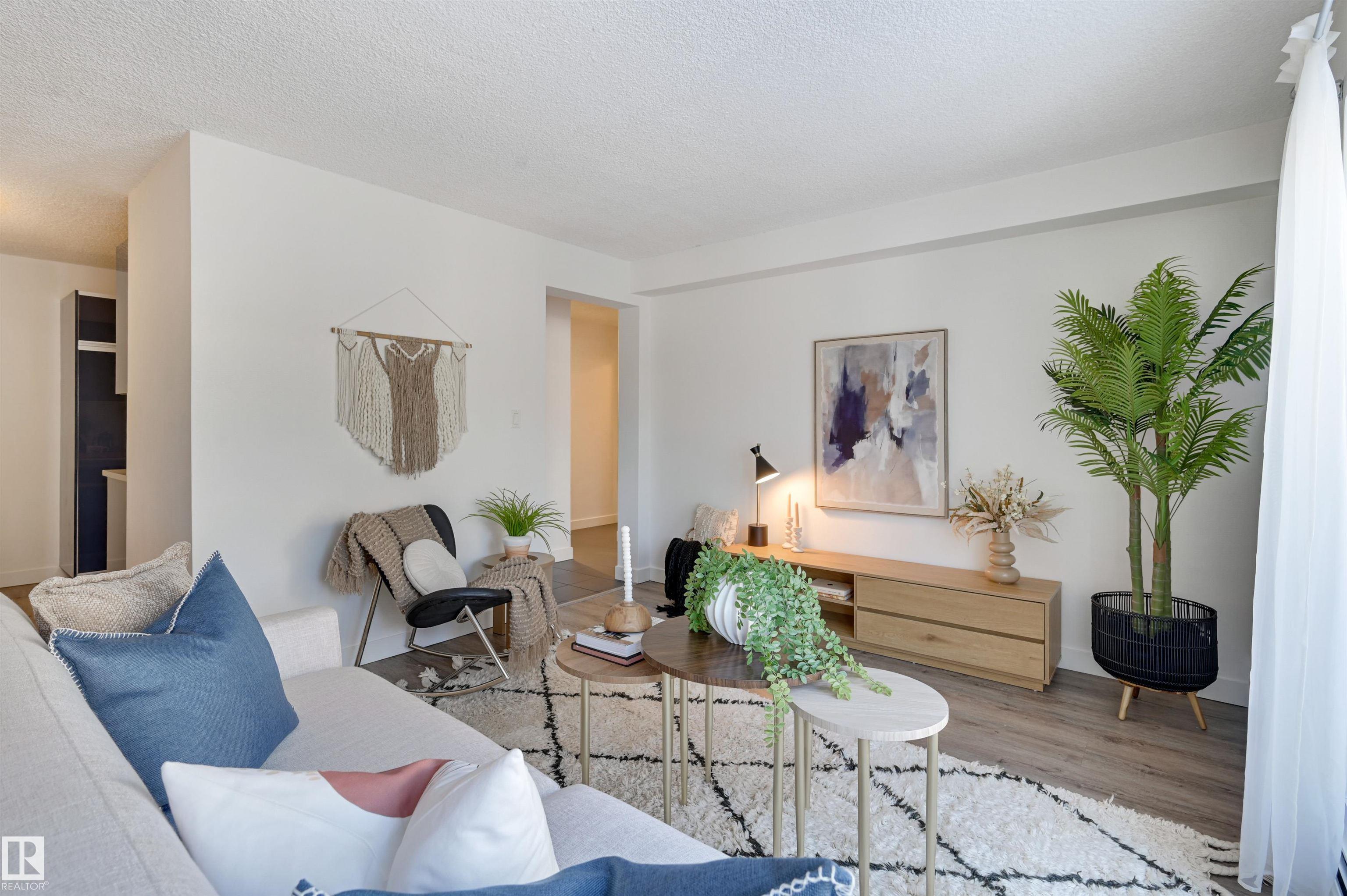 Photo 6 at 310 - 8215 83 Avenue NW, Idylwylde, Edmonton