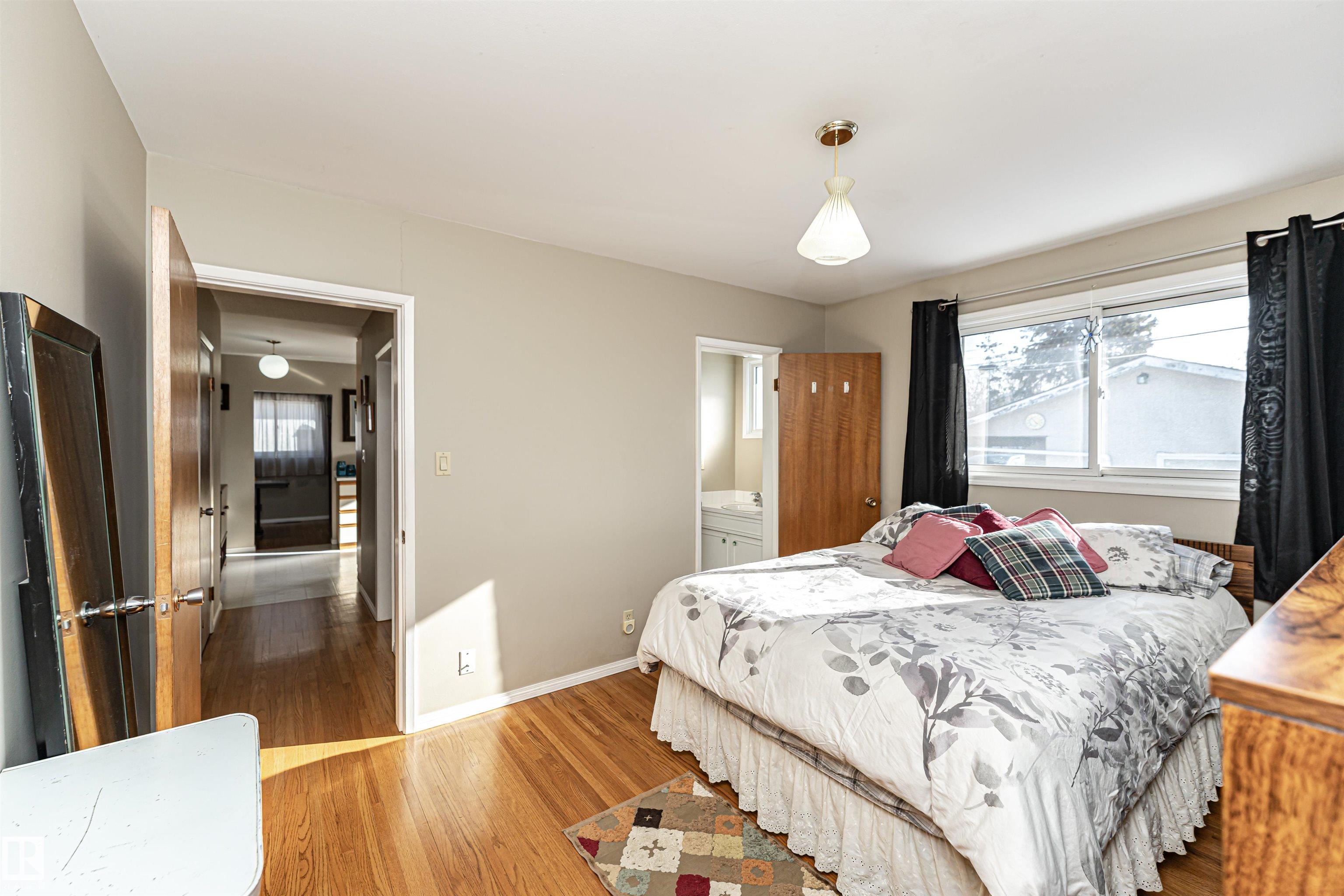 Photo 24 at 11123 50 Avenue NW, Malmo Plains, Edmonton