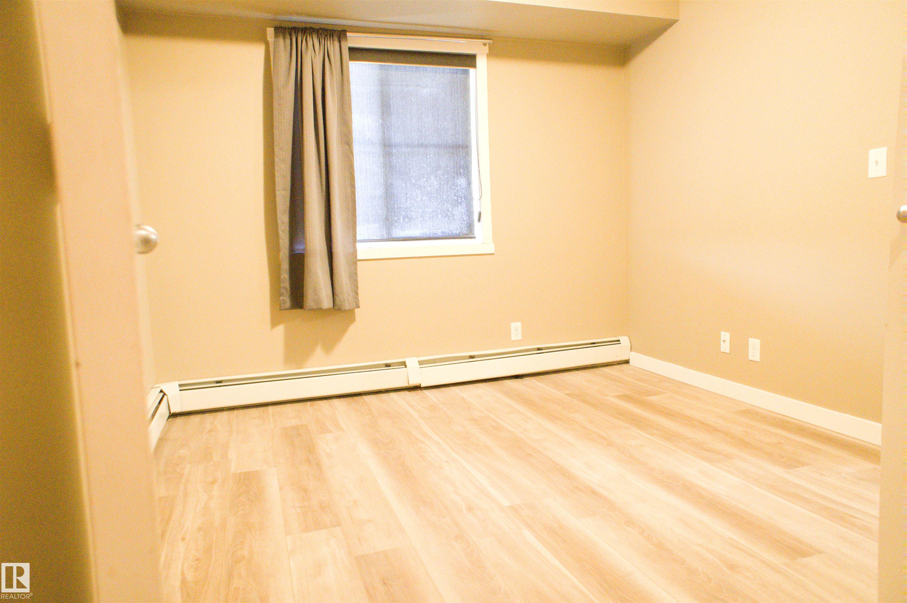 Photo 12 at 104 5804 Place NW, MacTaggart, Edmonton