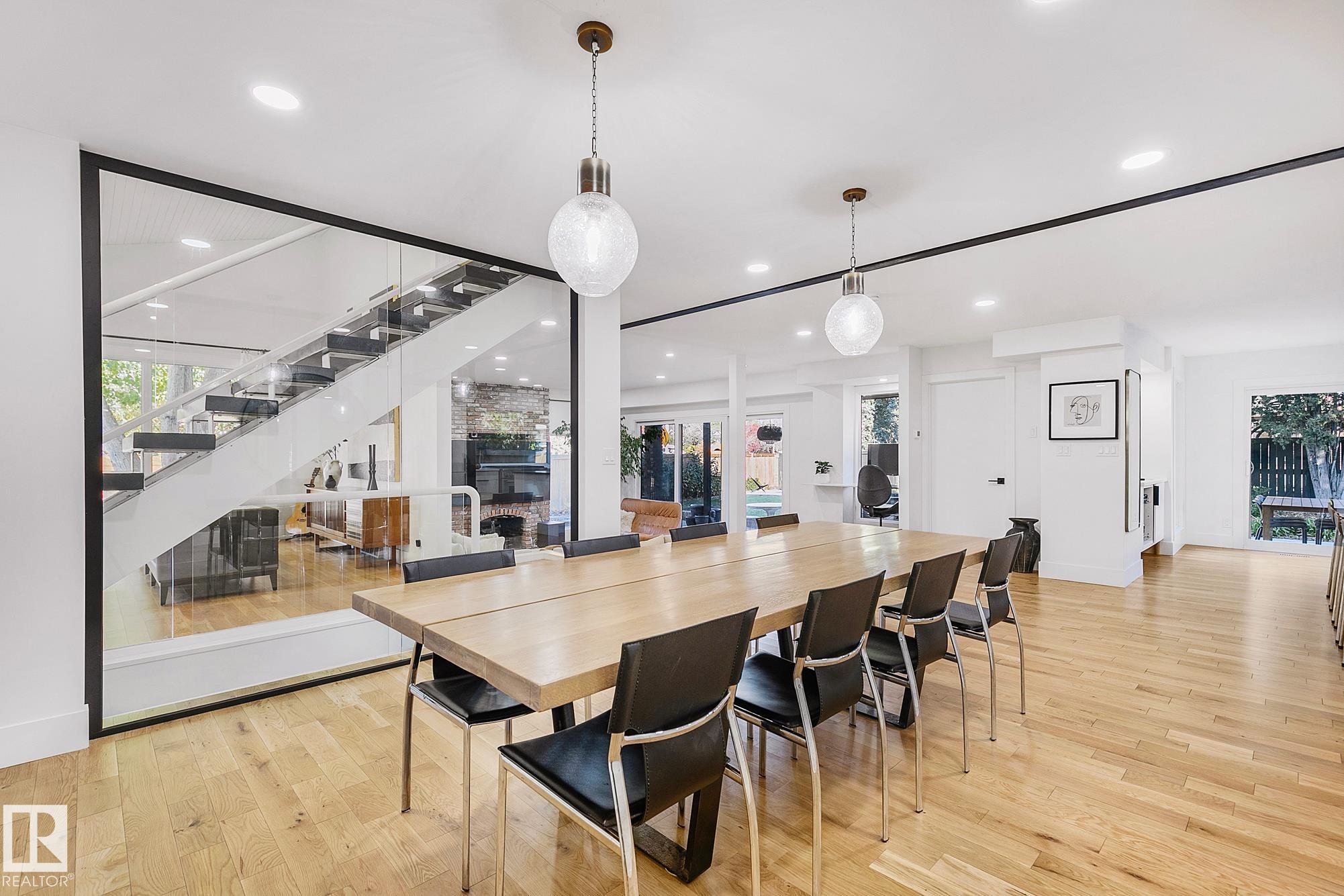 Photo 20 at 100 Wolf Willow Crescent NW, Westridge, Edmonton