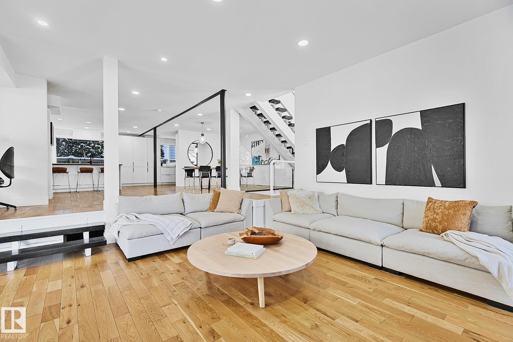 Photo 26 at 100 Wolf Willow Crescent NW, Westridge, Edmonton