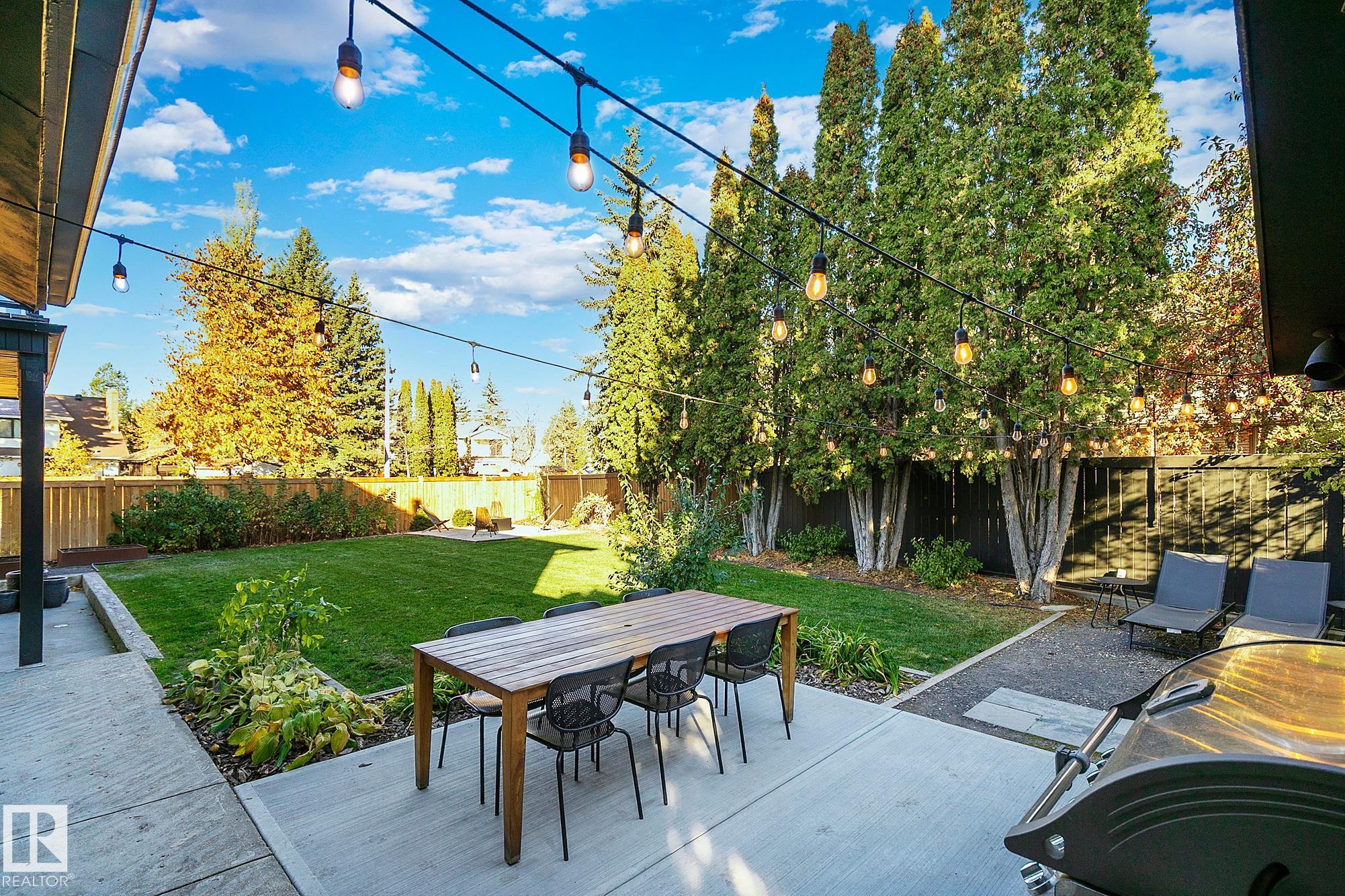 Photo 60 at 100 Wolf Willow Crescent NW, Westridge, Edmonton