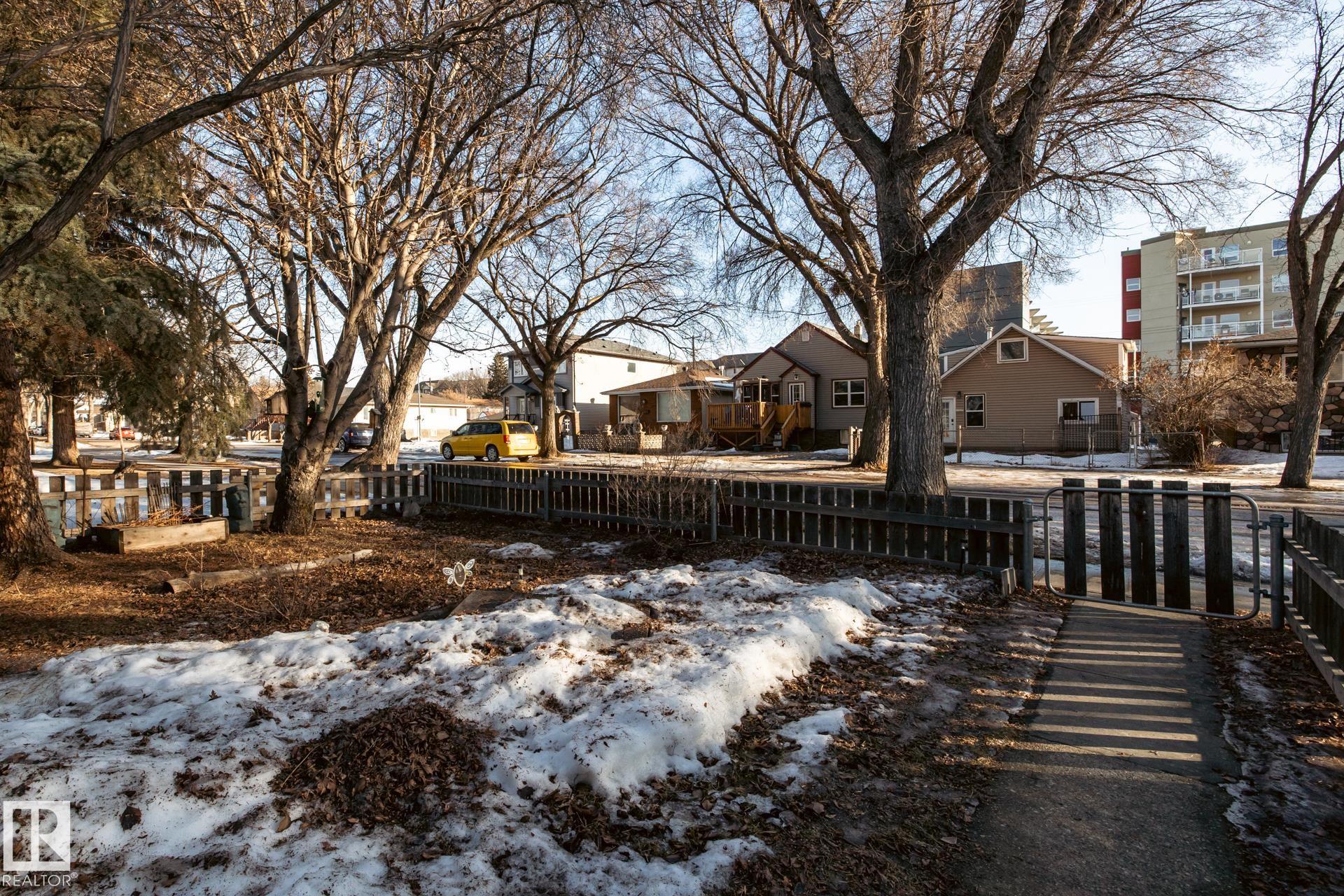 Picture for 11240 84 ST NW