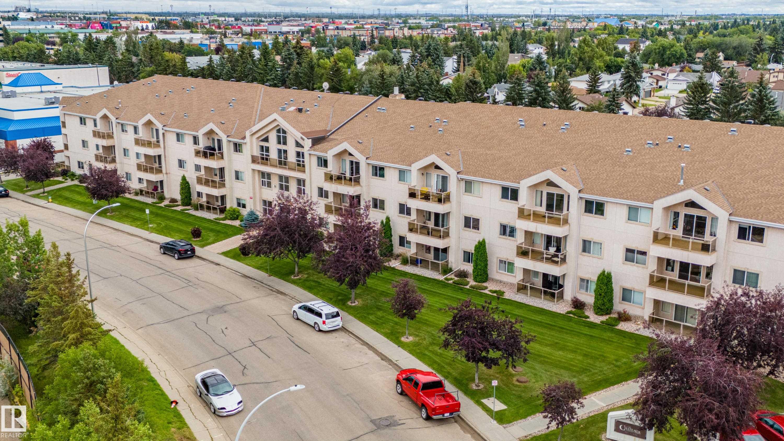 208 - 10421 42 Avenue NW, Rideau Park, Edmonton