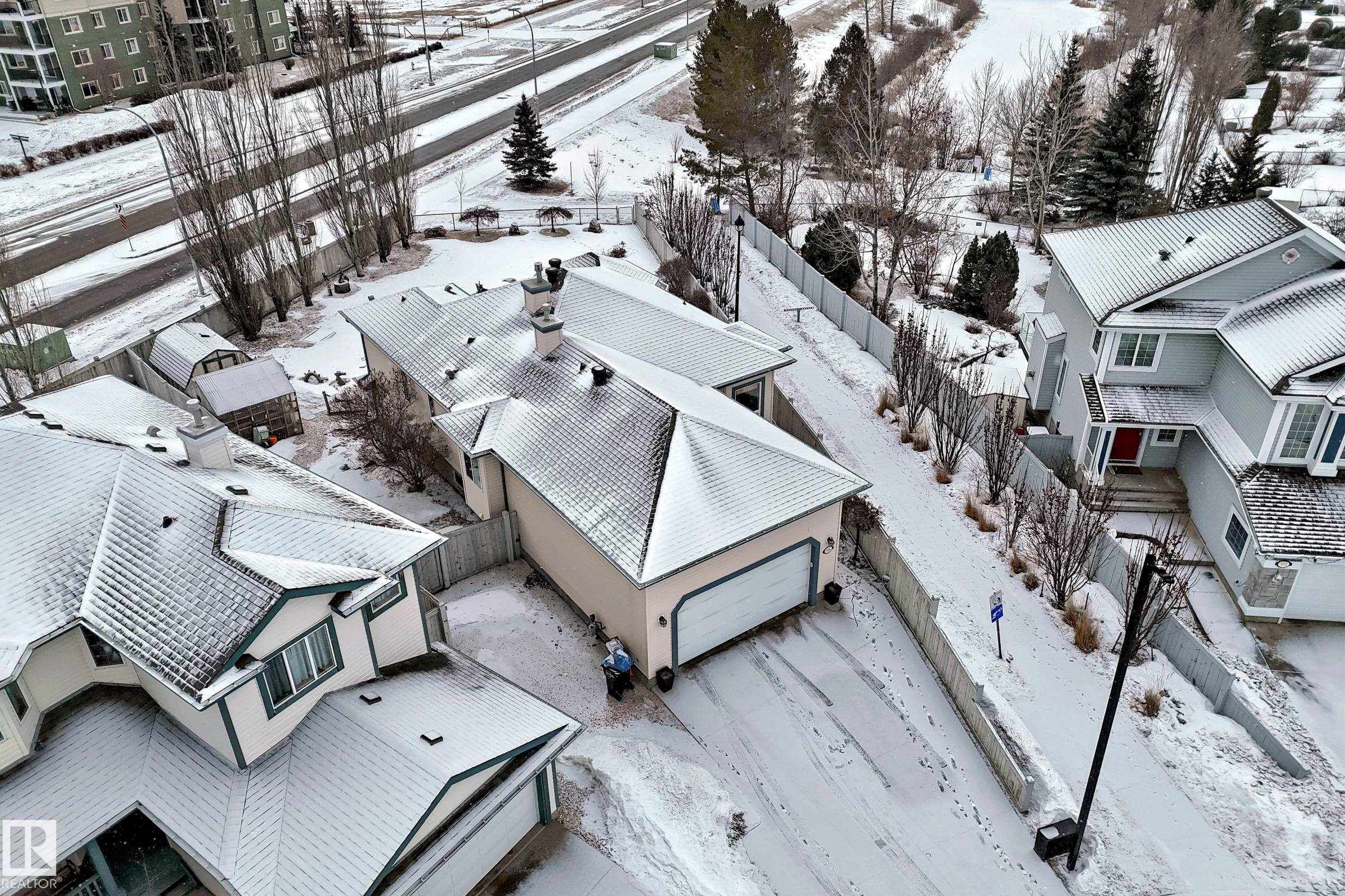 Picture for 576 GLENWRIGHT CR NW