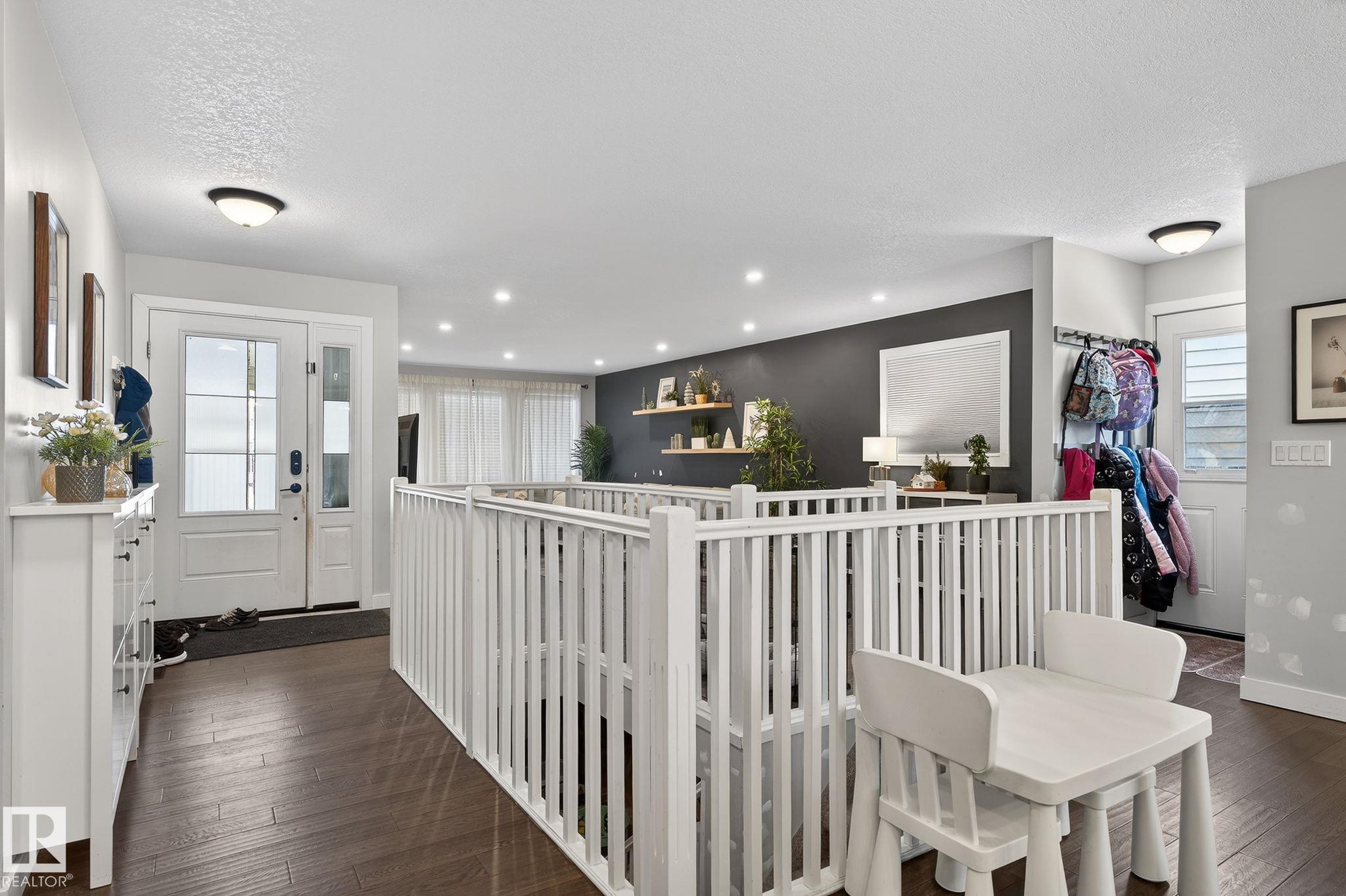 Picture for 25 STIRLING RD NW