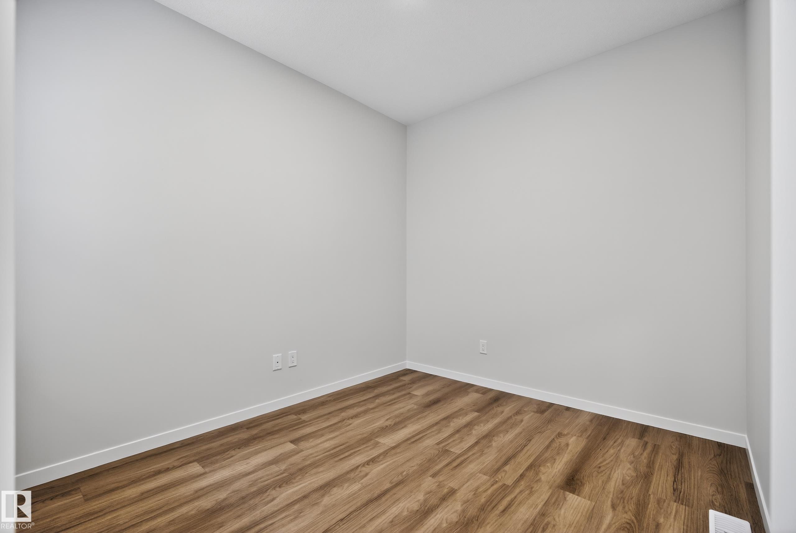 Picture for 7115 177 AV NW