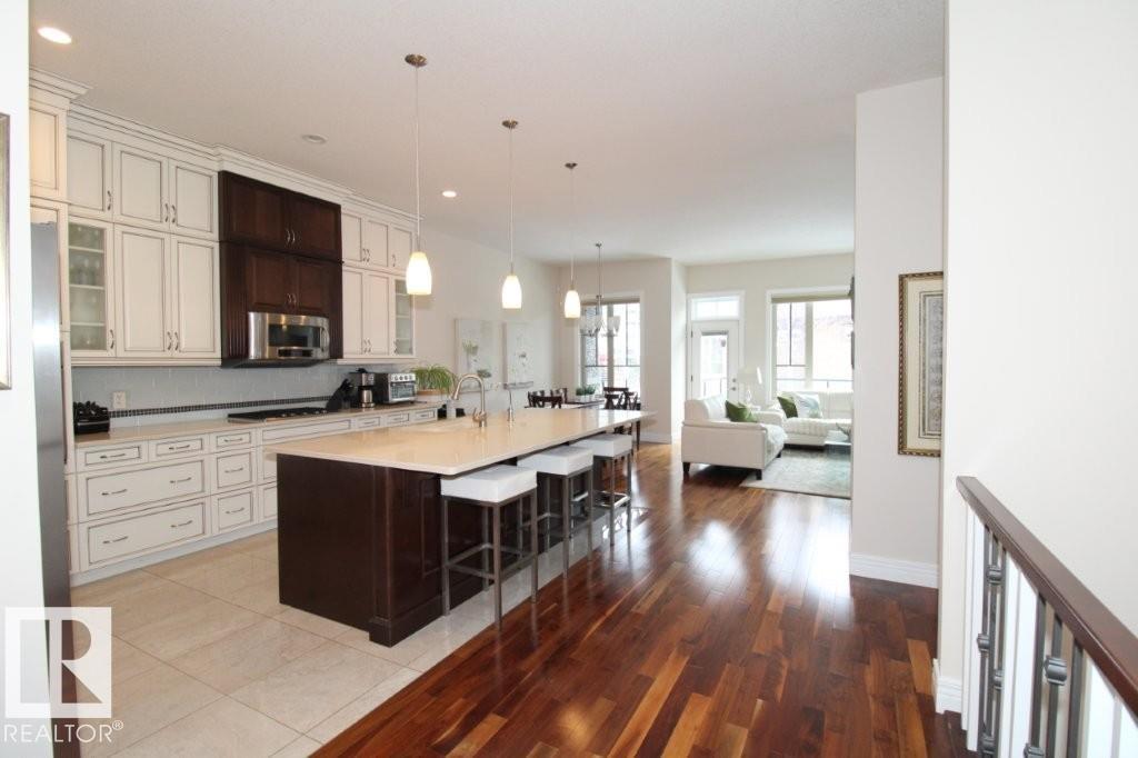 Picture for 176 Ambleside DR SW