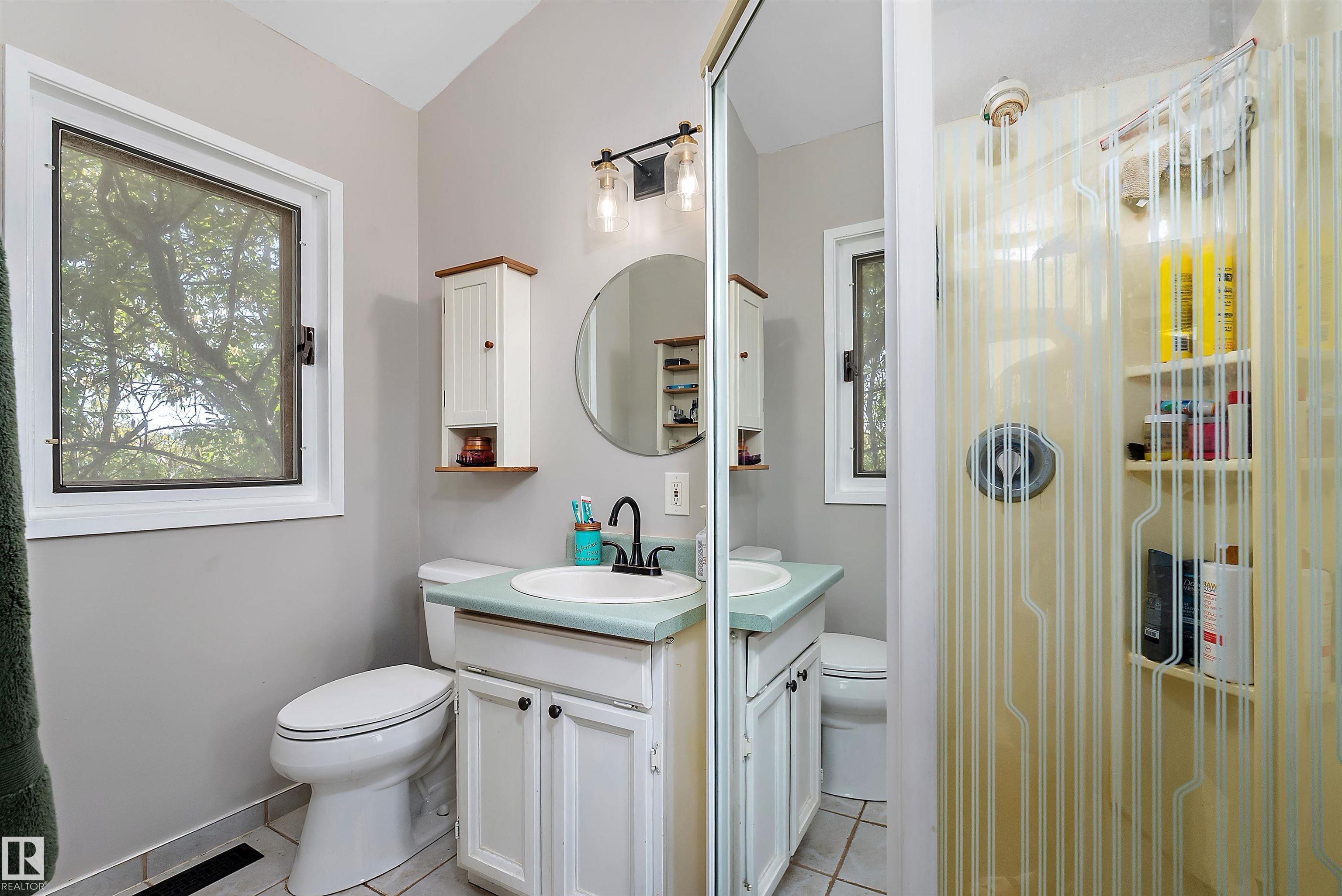 Photo 35 at 11 - 53103 Rge Road 14, Hubbles Lake, Rural Parkland County