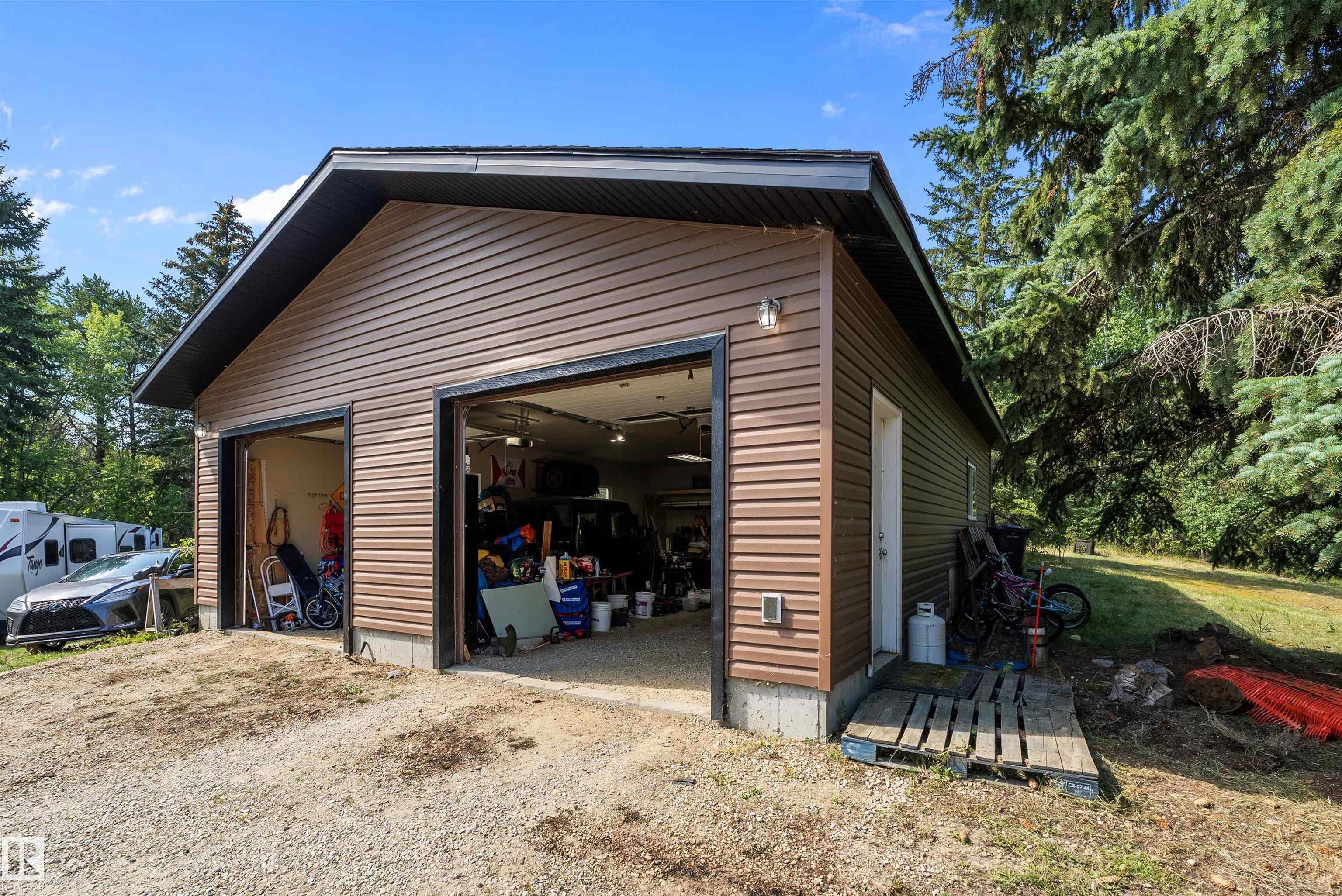 Photo 40 at 11 - 53103 Rge Road 14, Hubbles Lake, Rural Parkland County