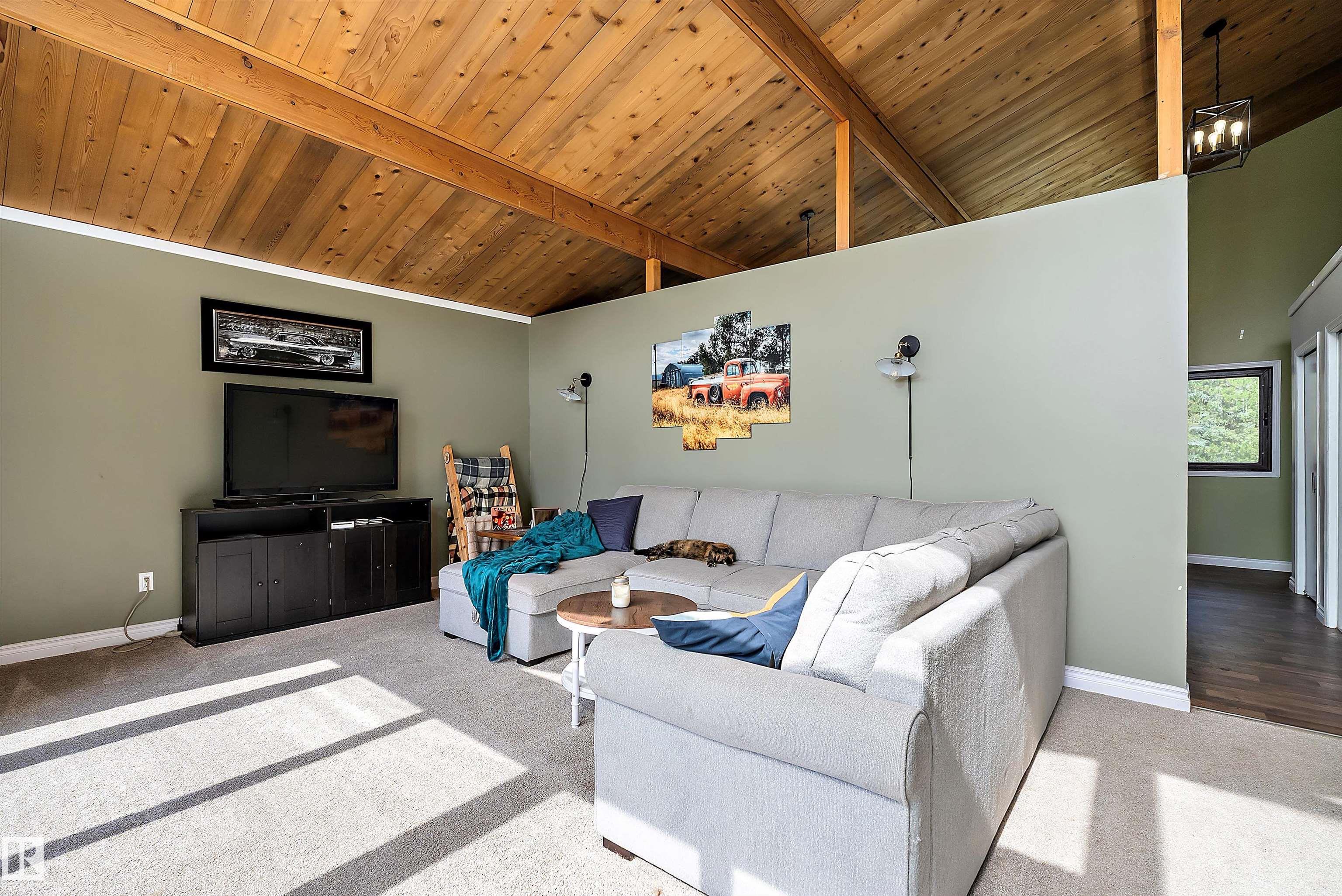 Photo 6 at 11 - 53103 Rge Road 14, Hubbles Lake, Rural Parkland County