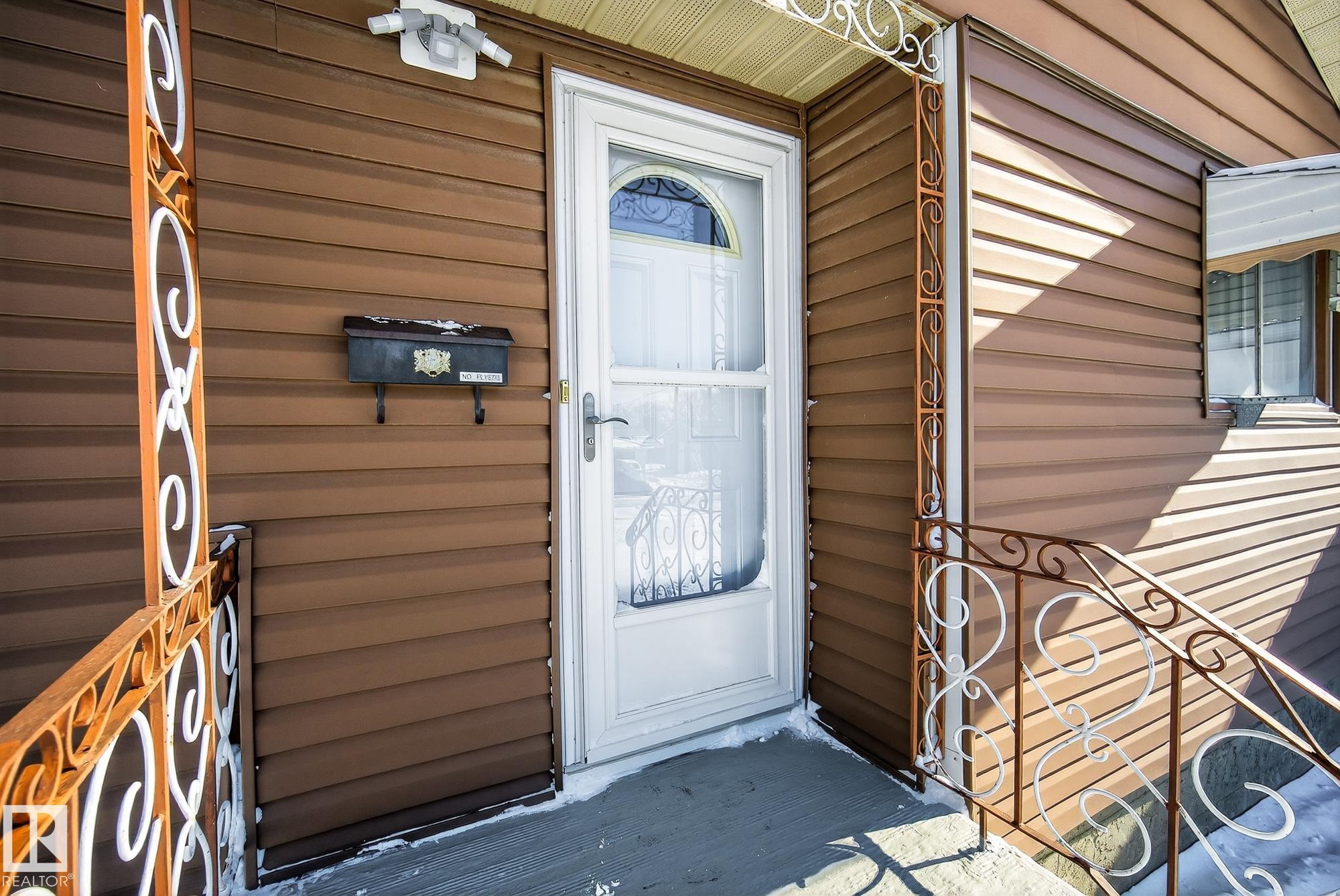 Picture for 12819 107 ST NW