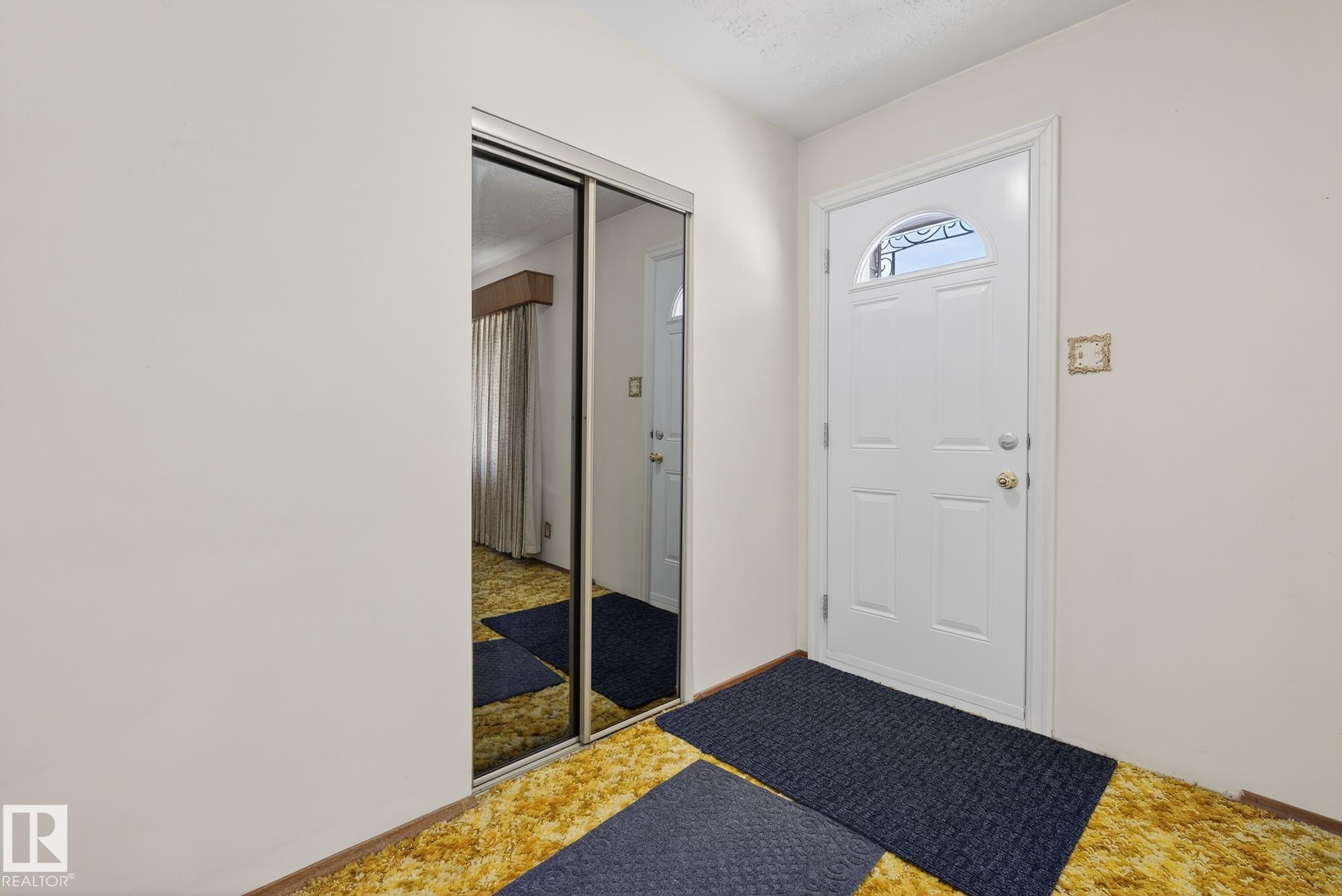 Picture for 12819 107 ST NW