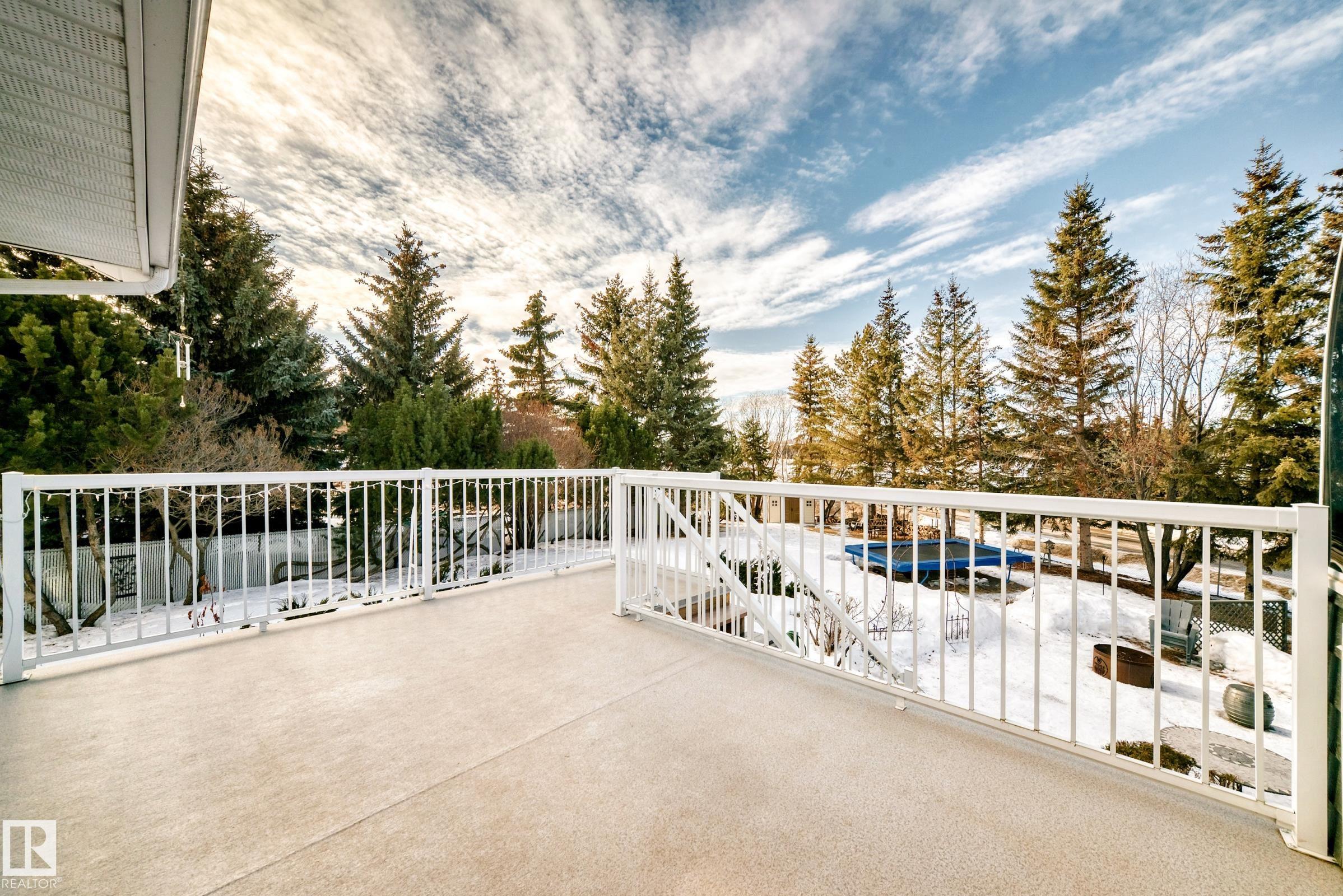 Photo 11 at 15 54315 Rge Road 251, Bristol Oaks, Rural Sturgeon County