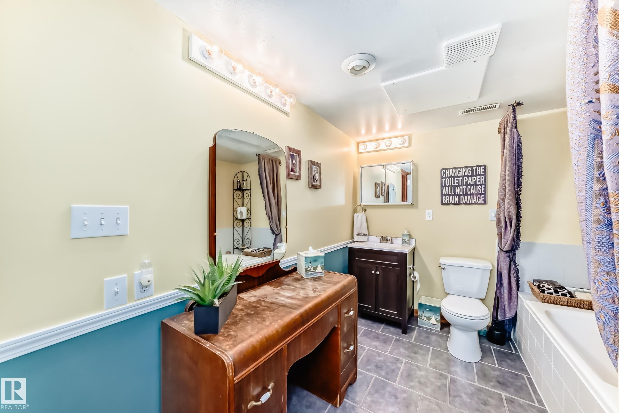 Photo 41 at 15 54315 Rge Road 251, Bristol Oaks, Rural Sturgeon County