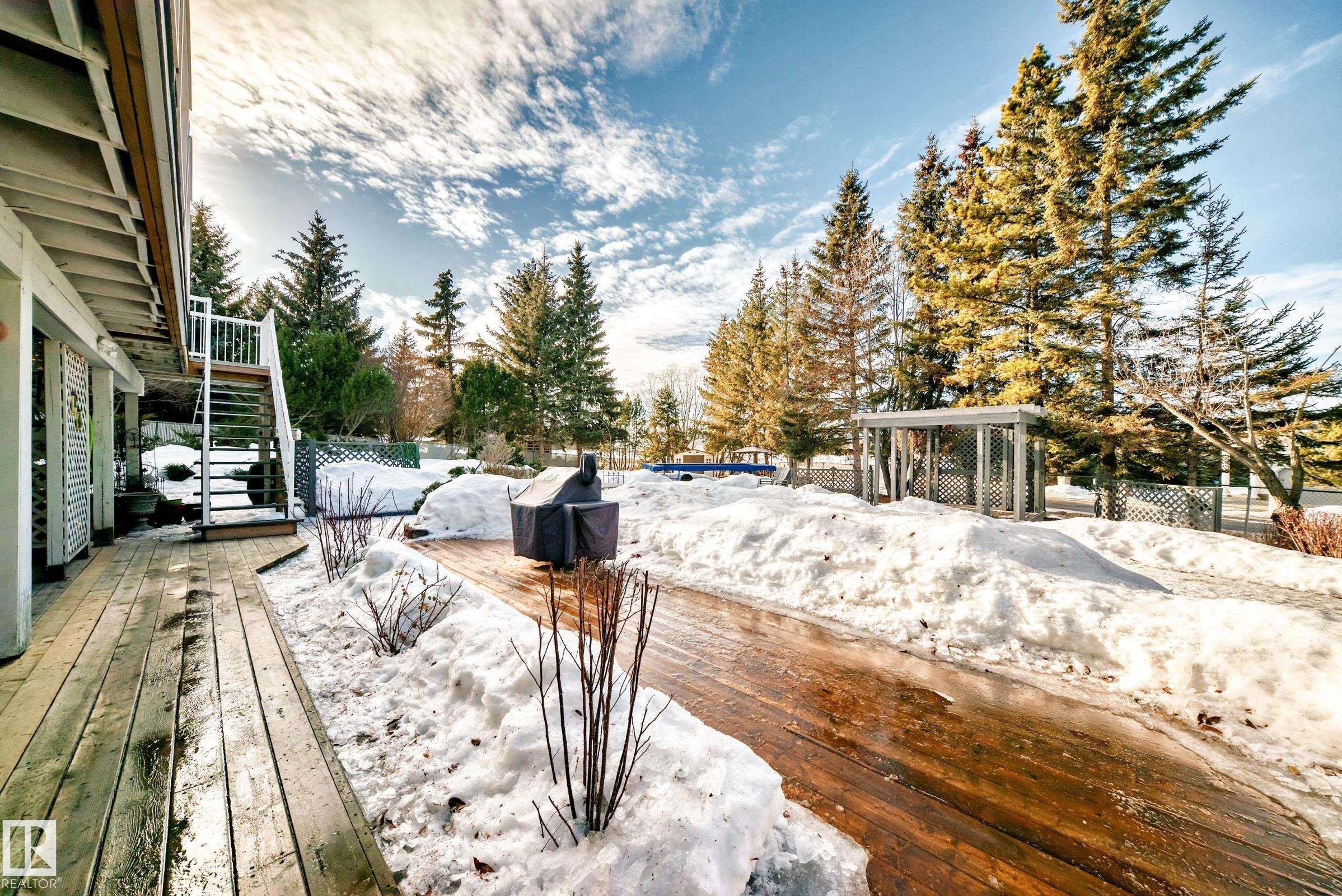 Photo 49 at 15 54315 Rge Road 251, Bristol Oaks, Rural Sturgeon County