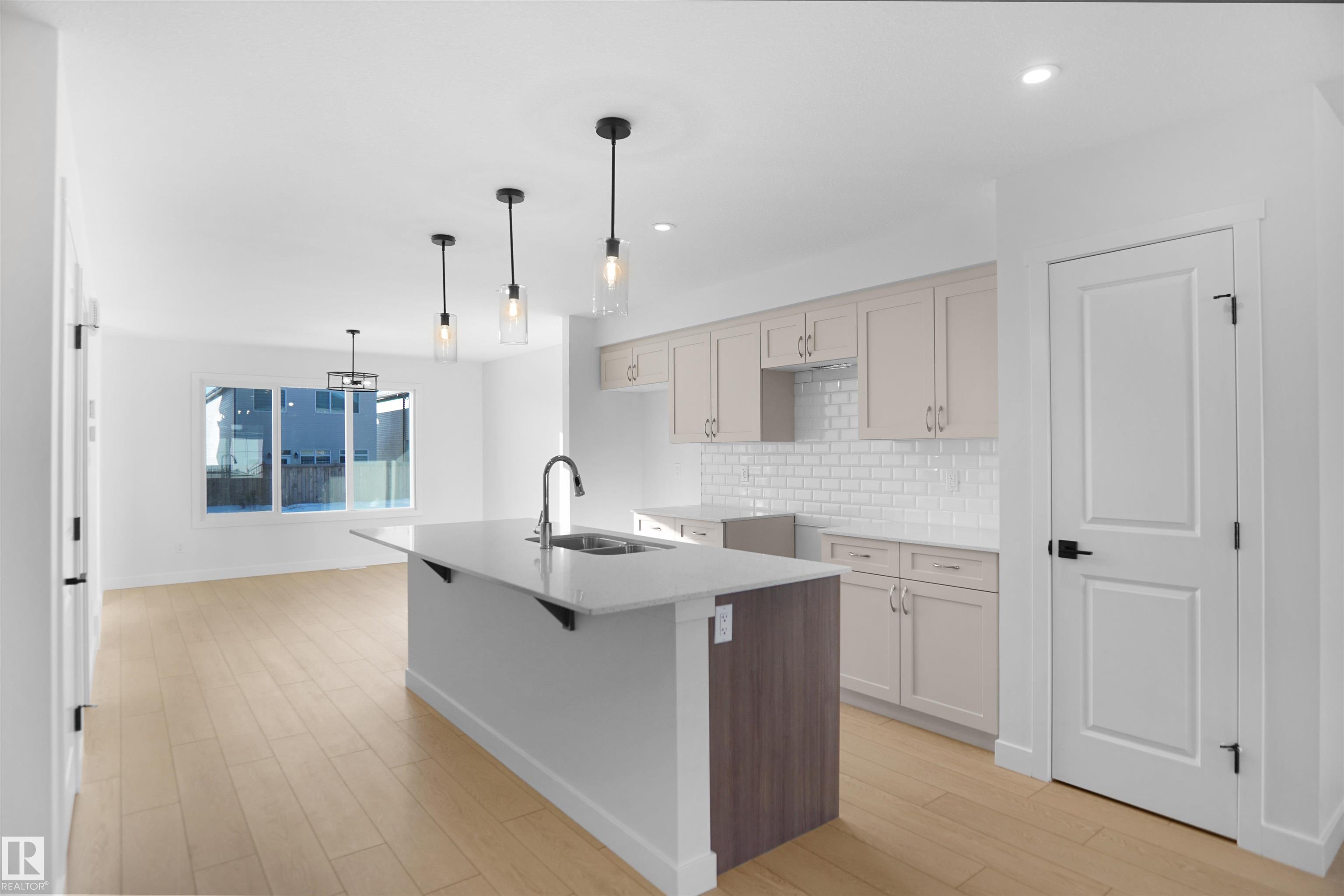 Photo 7 at 251 Falcon Crescent, None, Leduc