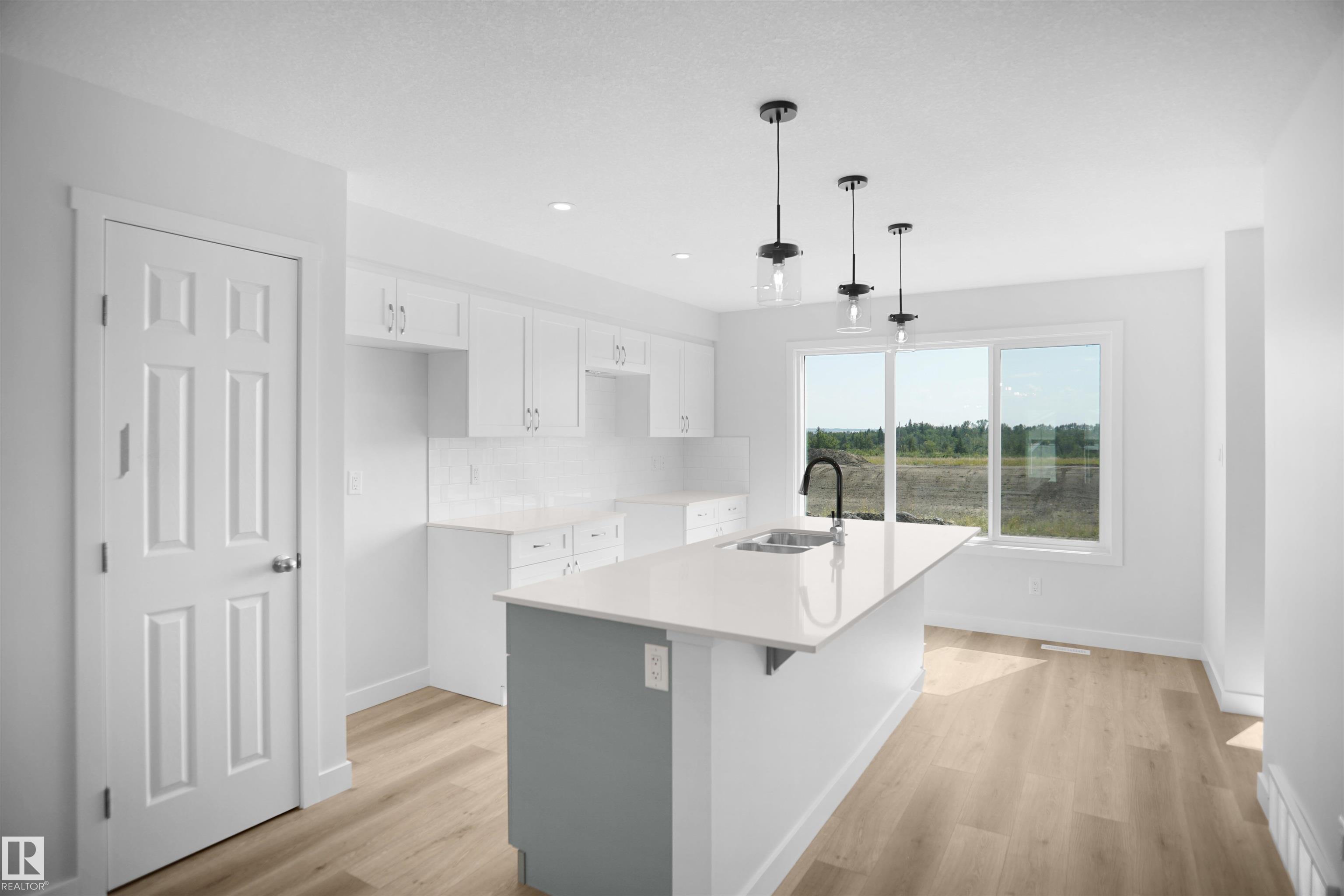 Photo 8 at 263 Falcon Crescent, None, Leduc