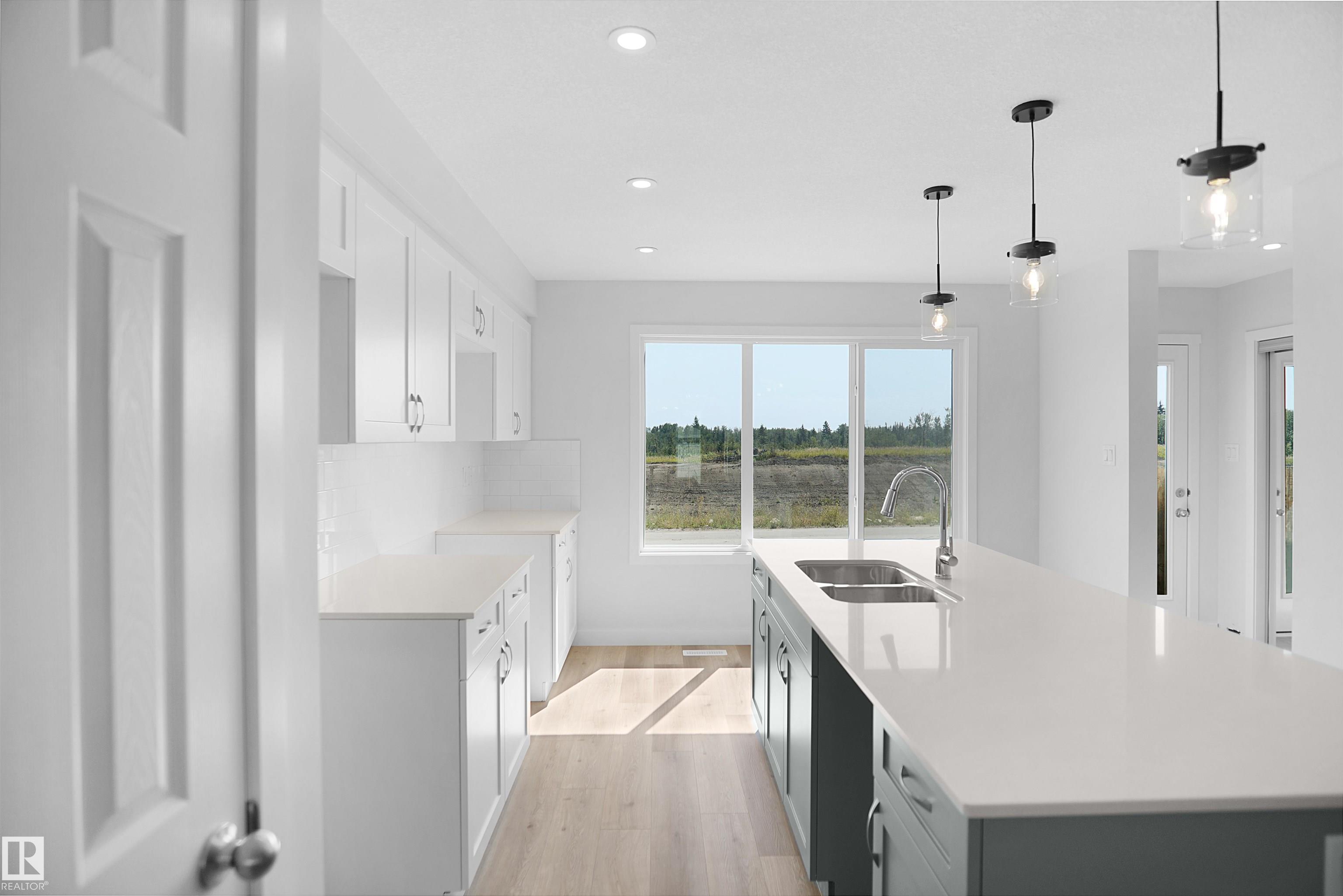 Photo 9 at 263 Falcon Crescent, None, Leduc