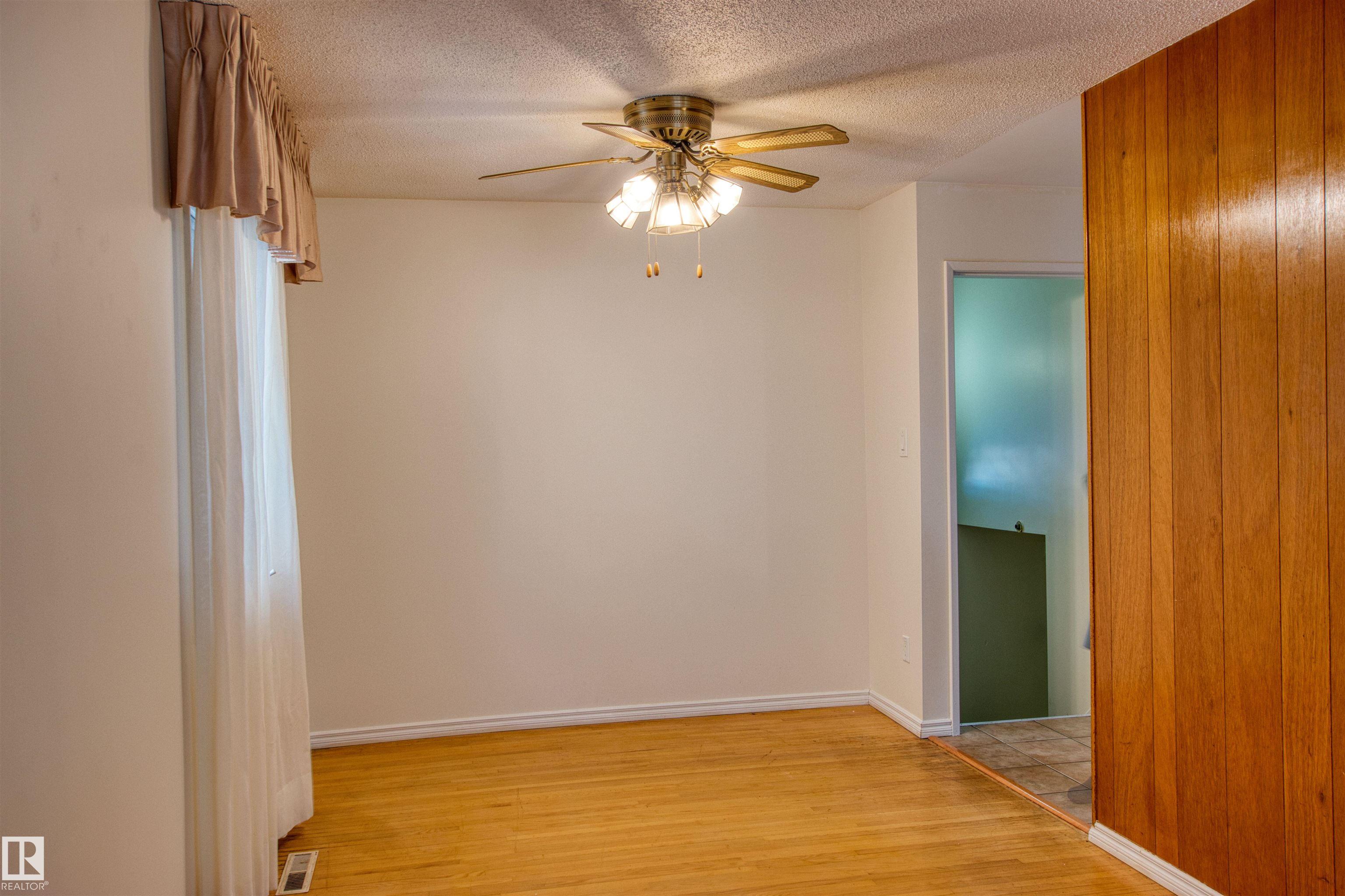 Picture for 9907 165 ST NW