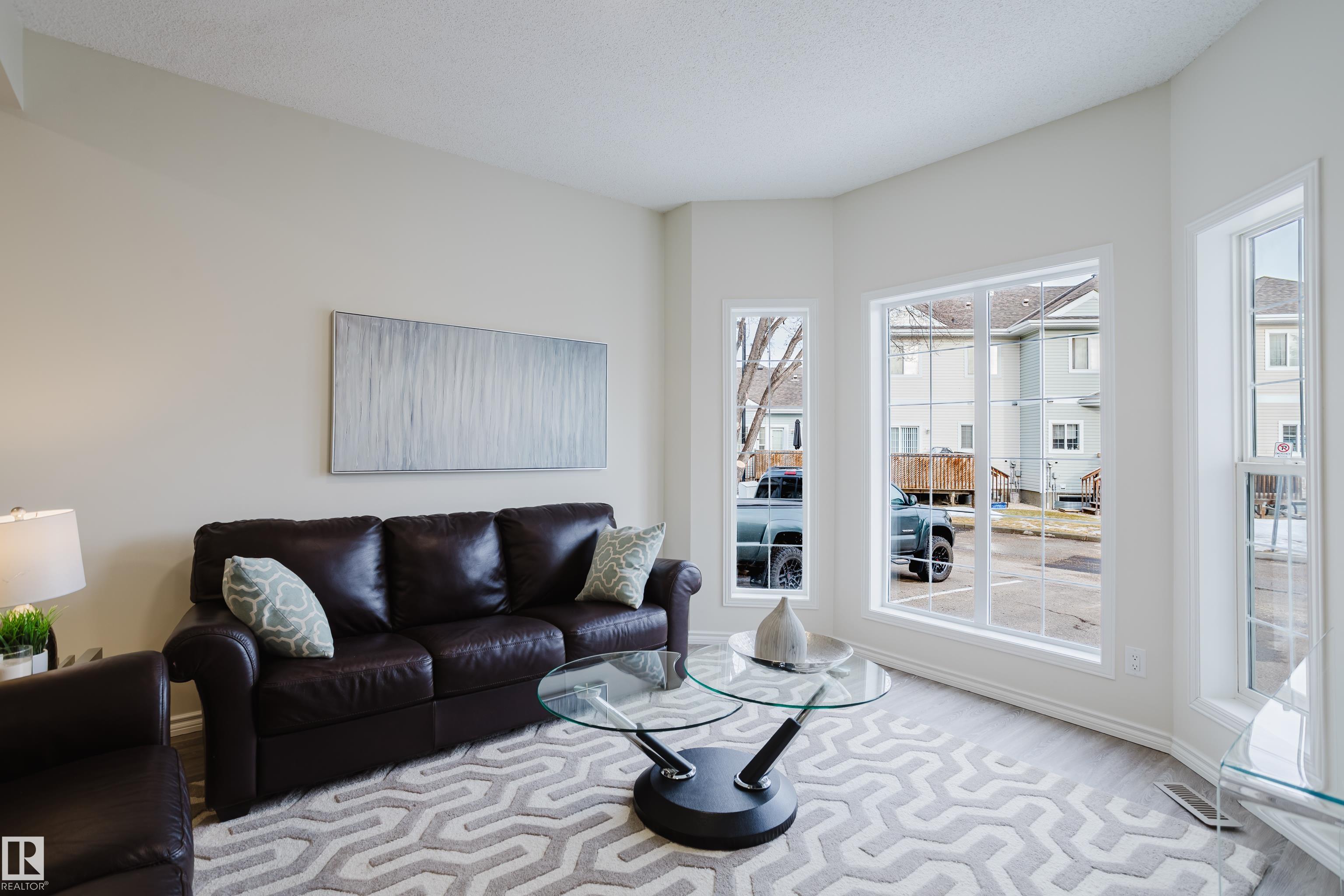 Picture for #42 1780 GLASTONBURY BV NW