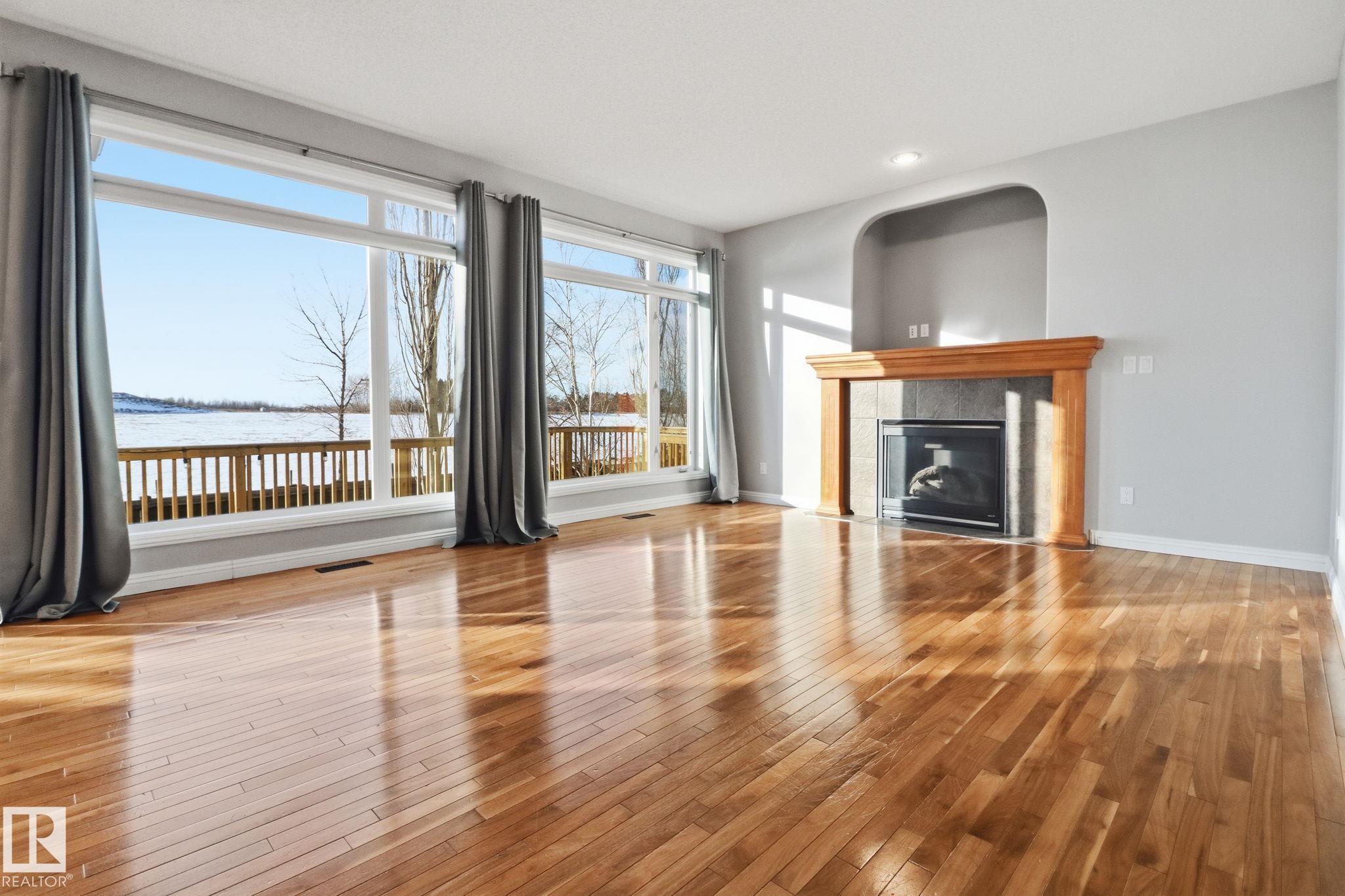 Picture for 12634 16A AV SW