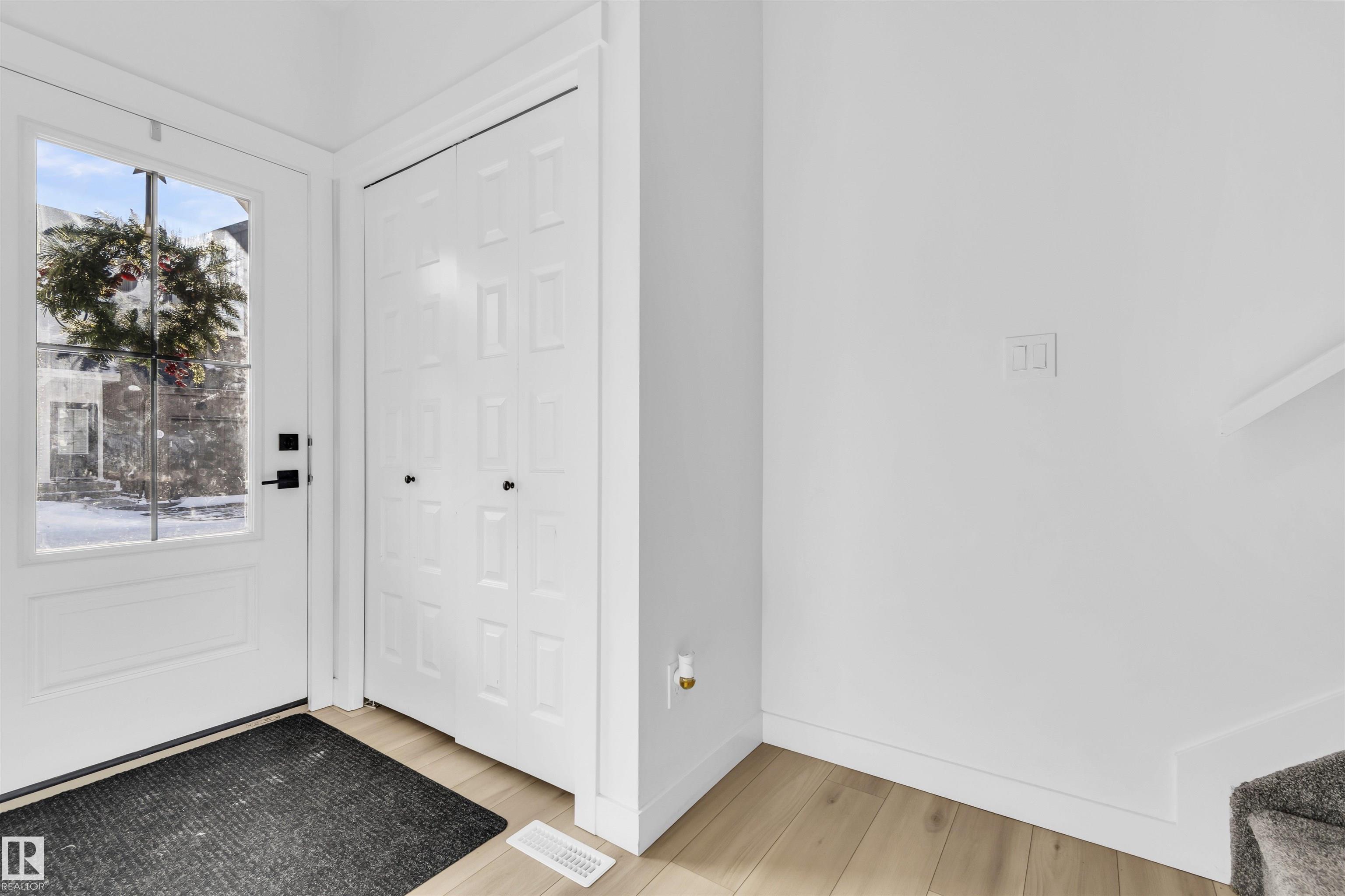 Picture for Unit 9 1910 Collip View SW SW SW