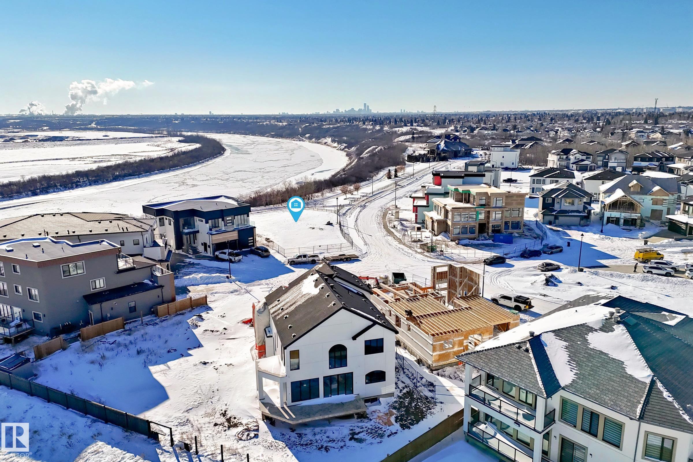 Photo 10 at 672 Fraser Vista NW, Fraser, Edmonton